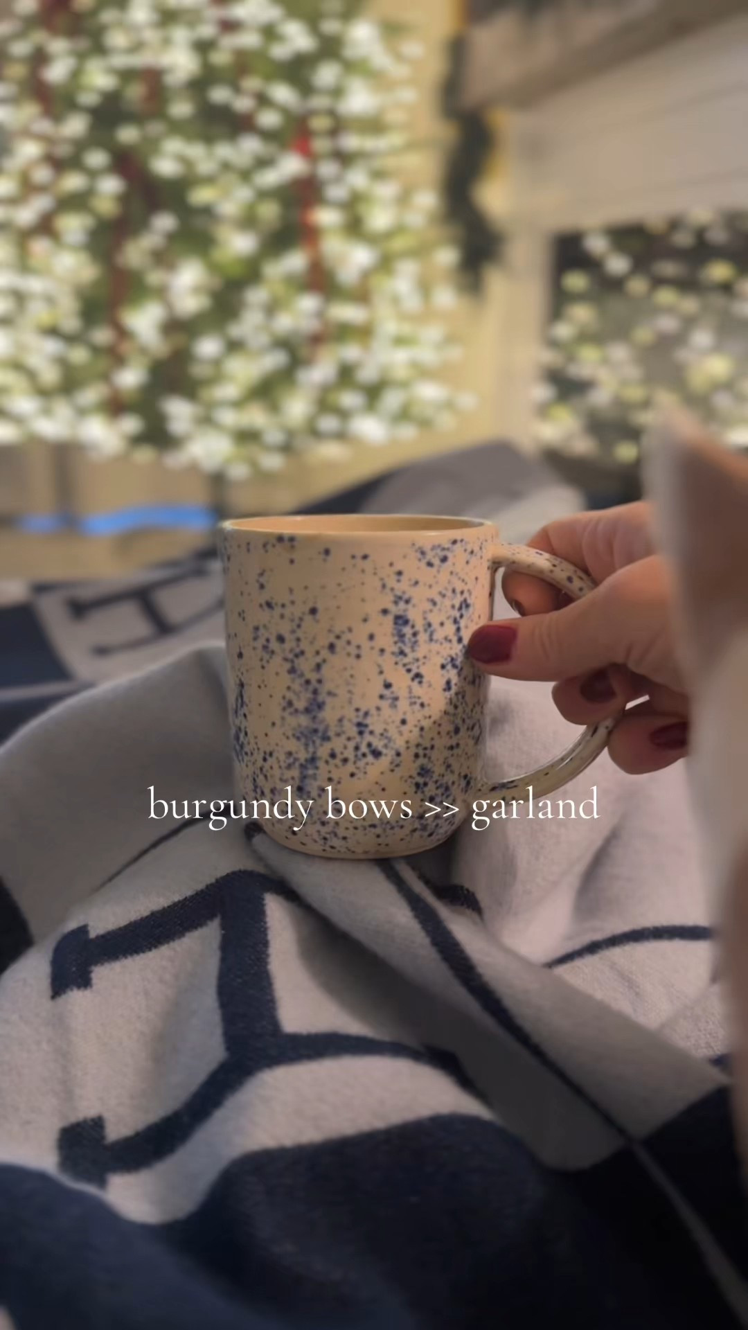 Slow holiday morning — made coffee, lit a candle, and finally decided to tackle the Christmas bins. I added these burgundy bows to our viral twinkling tree and I think I’m officially team bows over garland. Finishing her off today with blue + silver ornaments for that classic, cozy vibe.

⸻
viral Home Depot Christmas tree, Christmas decorating vlog 2025, simple Christmas tree ideas, burgundy Christmas decor, classic holiday decorating aesthetic, cozy Christmas morning, traditional Christmas home style, old money Christmas decor, timeless holiday home ideas, Christmas tree decorating inspo, classic holiday color palette

⸻


#ClassicChristmasDecor
#ViralChristmasTree
#HolidayDecorVlog
#CozyHolidayHome
#TimelessChristmasStyle
