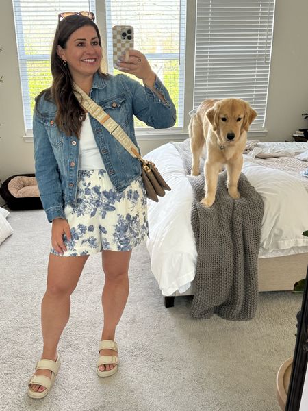 Brunch fit. These shorts would be perfect for The Memorial Tournament. Also loving how versatile these shoes are! 

#LTKSeasonal #LTKshoecrush #LTKfindsunder50