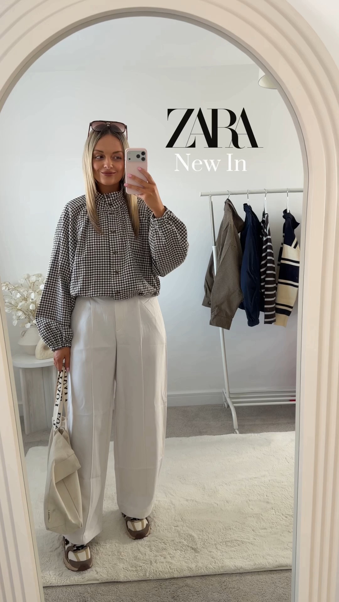 Zara and H&M New In 🤎🍂

How gorgeous is this check jacket from Zara paired with these white barrel trousers from H&M I am in love, this outfit is perfect going into autumn 🤎✨

Autumn fashion check jacket Zara fashion h&m fashion white barrel trousers autumn style every day outfit

#LTKFashionMonth #LTKuk #LTKautumn