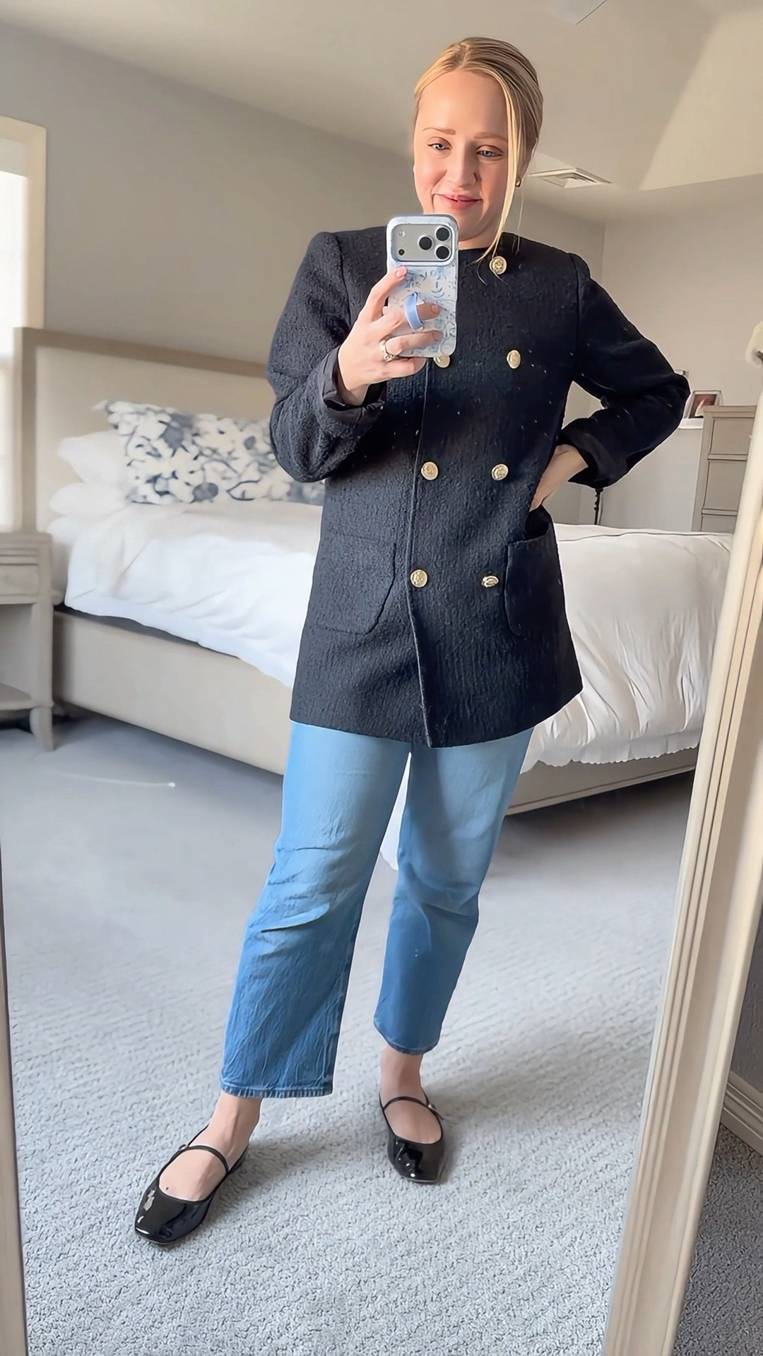 What I wore out to a family day at an art museum! Similar tweed jackets, straight jeans, and patent Mary Jane’s. 

Winter outfit, petite, straight leg jeans, petite jeans, black flats, Mary Jane’s 

#LTKootd #LTKSaleAlert #LTKPetite