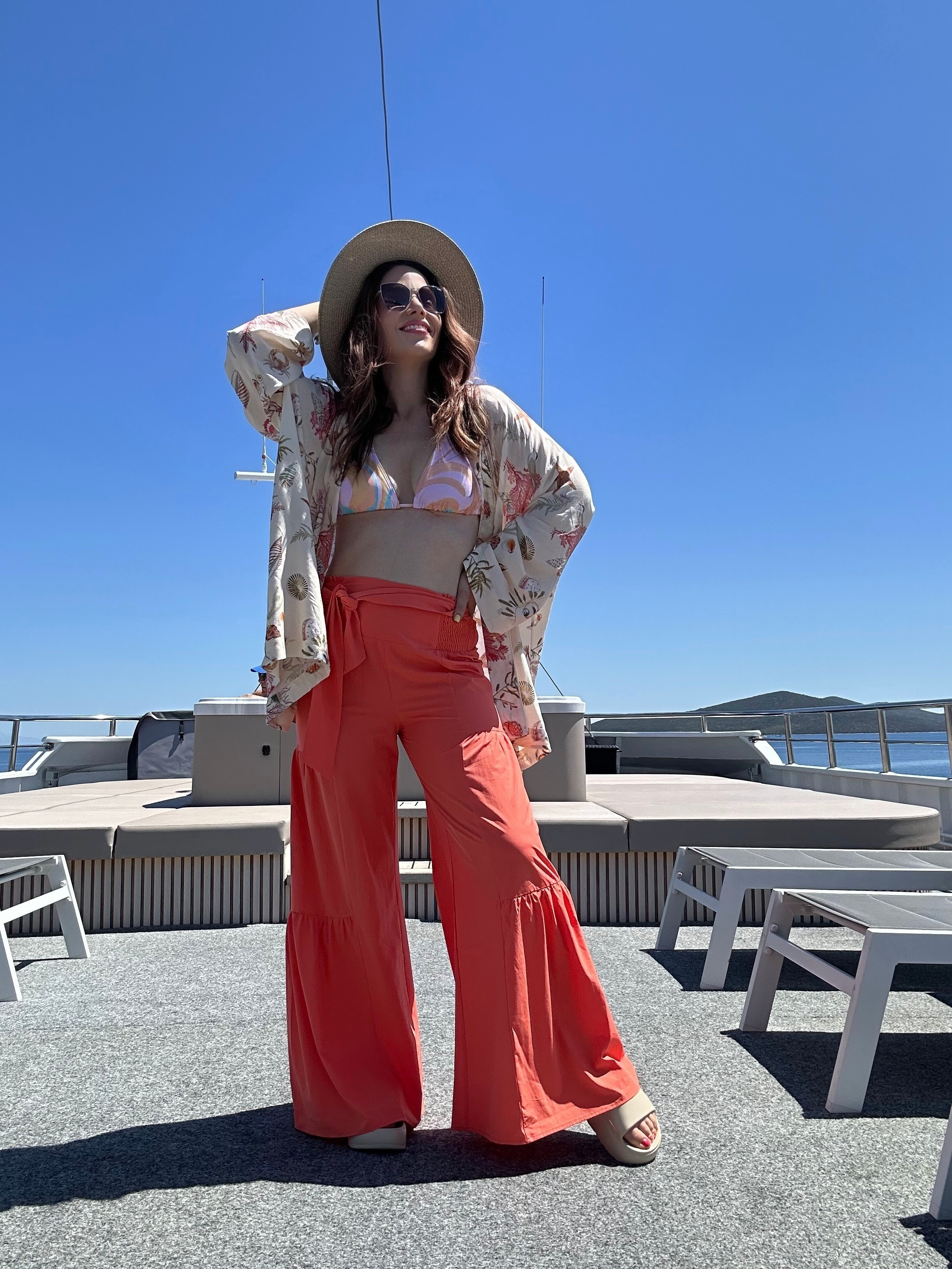 Halara high waisted breezy pants and geometric print bikini

#LTKSaleAlert #LTKFindsUnder50 #LTKSwim