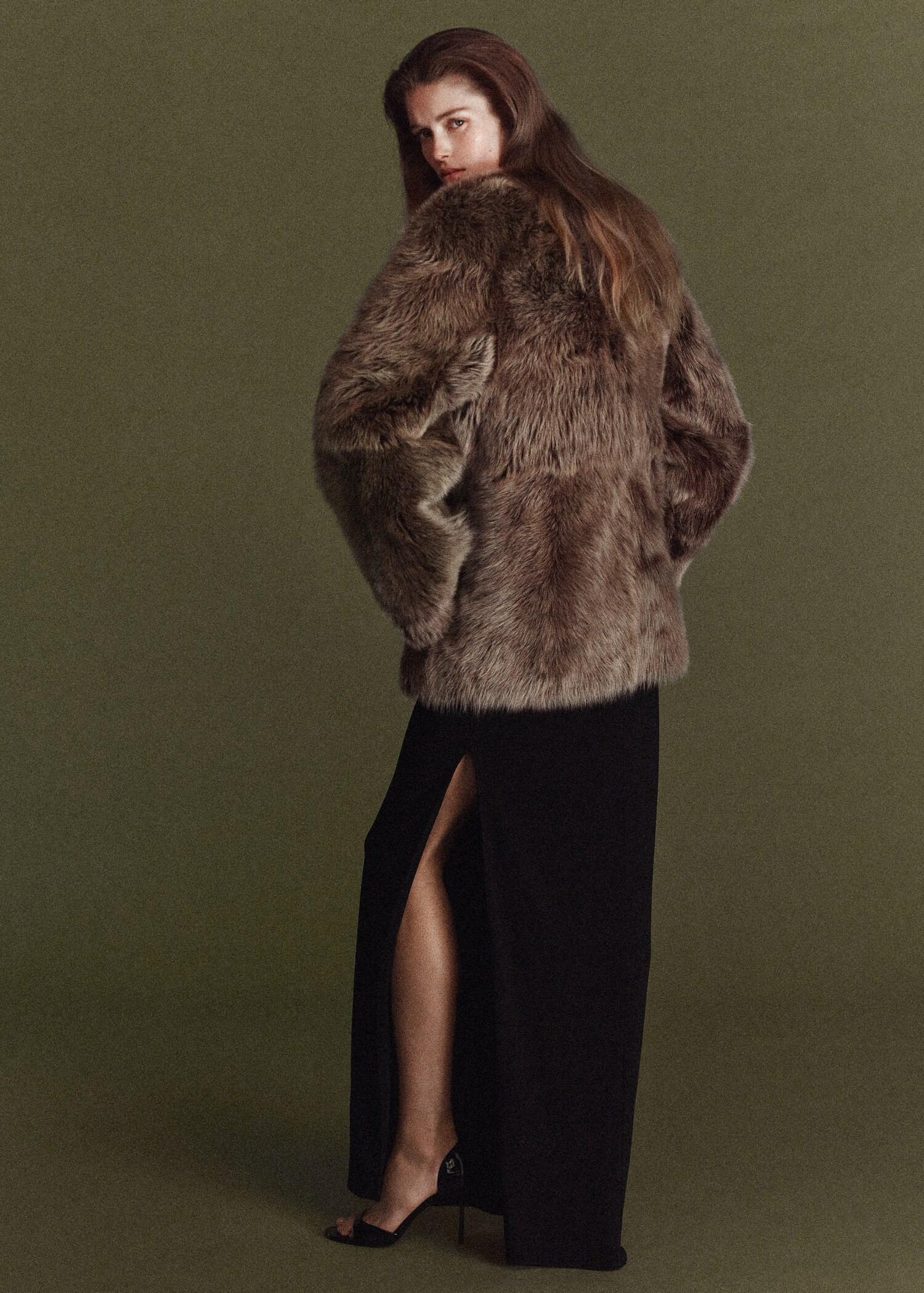 Reversible fur coat | MANGO (UK)