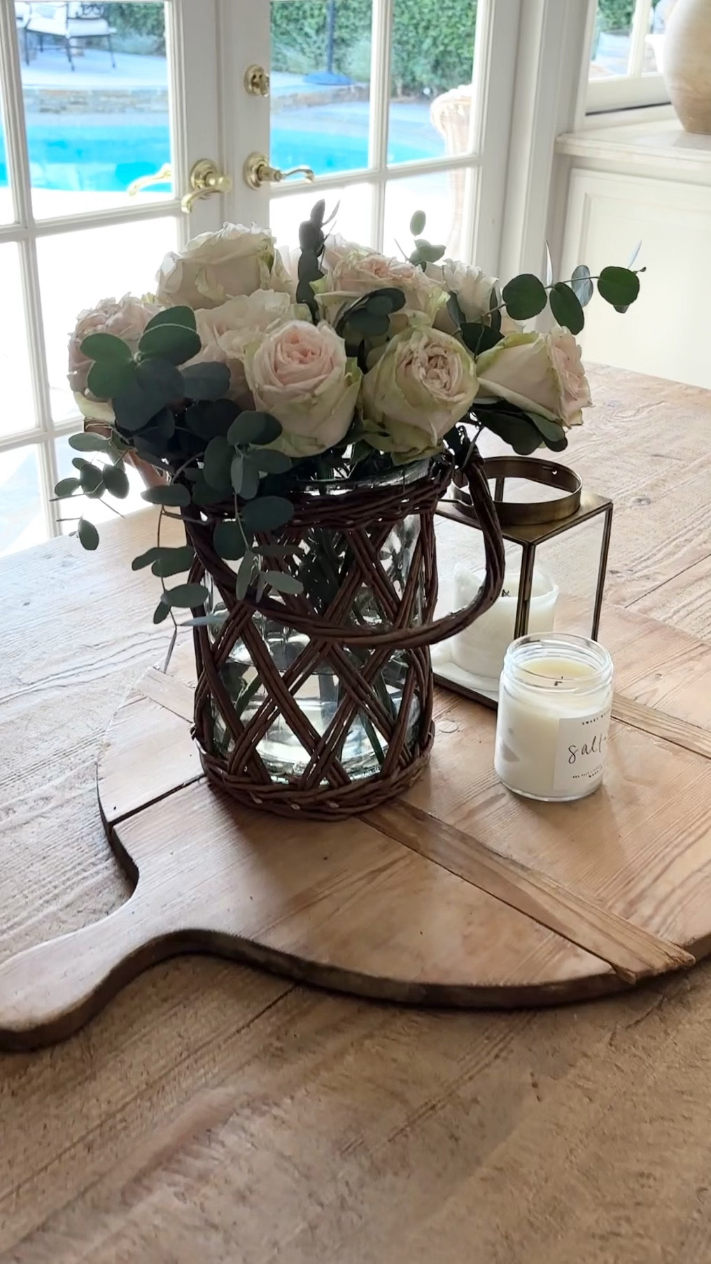 The CUTEST basket vase is giving Nancy Meyers vibes and it’s back in stock! Love!!!

Home decor, vase, table decor, summer 

#LTKStyleTip #LTKHome #LTKFindsUnder50