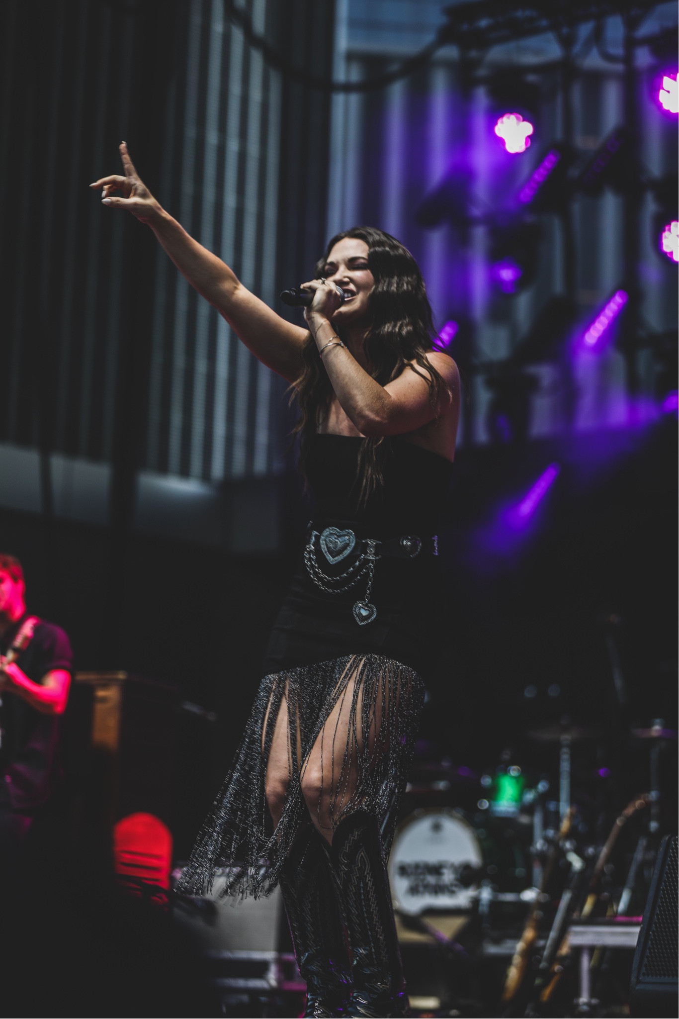 country music, but make it chic. #countryconcert #boots