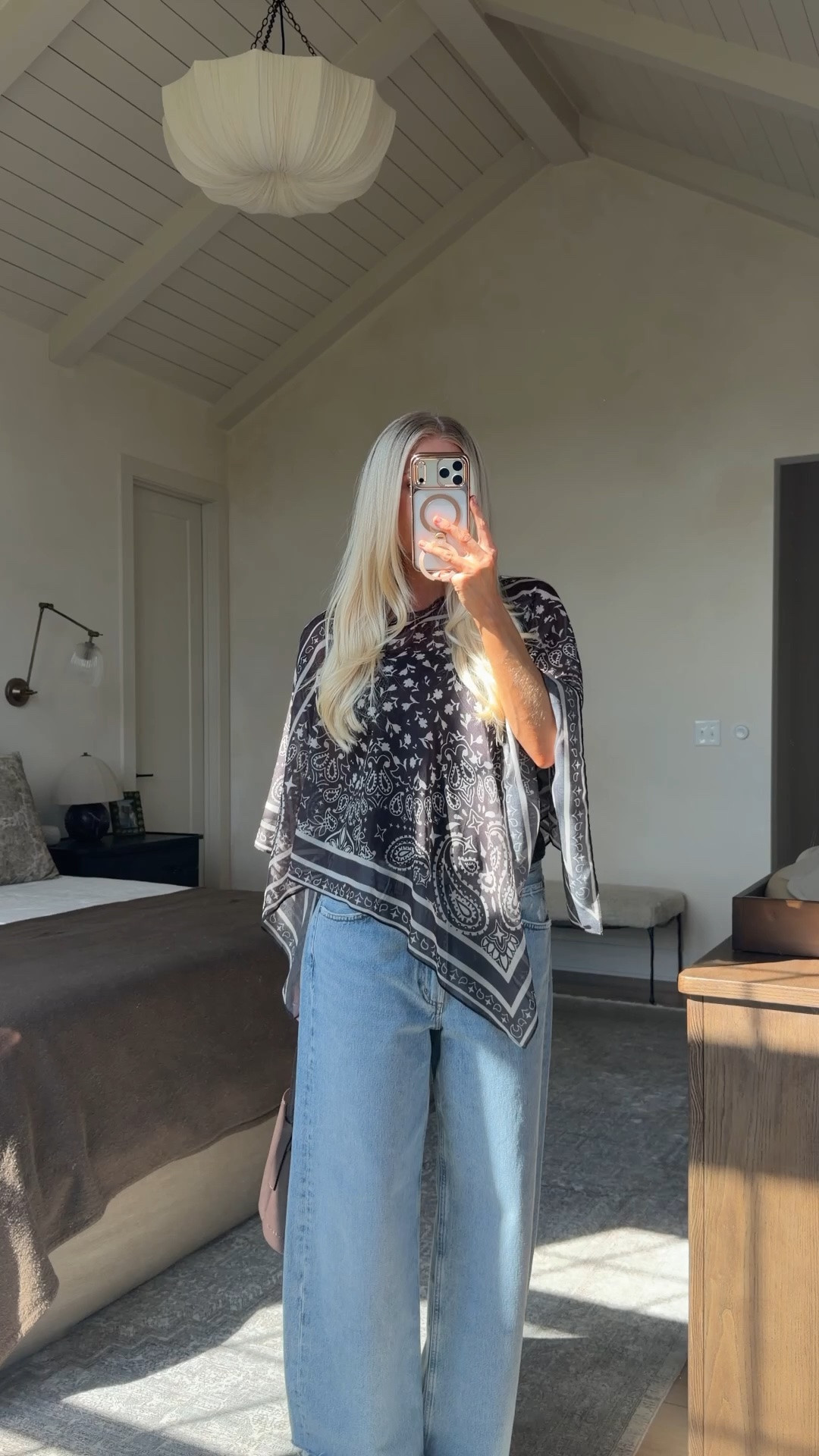 SIZE: poncho is o/s, jeans are 29 (sized up for pp), shoes run tts! #kathleenpost

Fall transition outfit, fall outfit inspo, poncho look, bandana top outfit

#LTKootd #LTKSeasonal