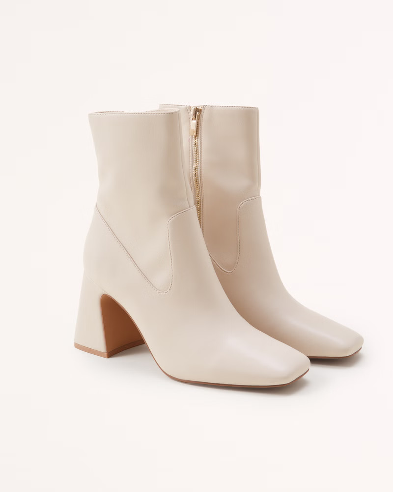 Women's Block Heel Boots | Women's Shoes | Abercrombie.com | Abercrombie & Fitch (US)