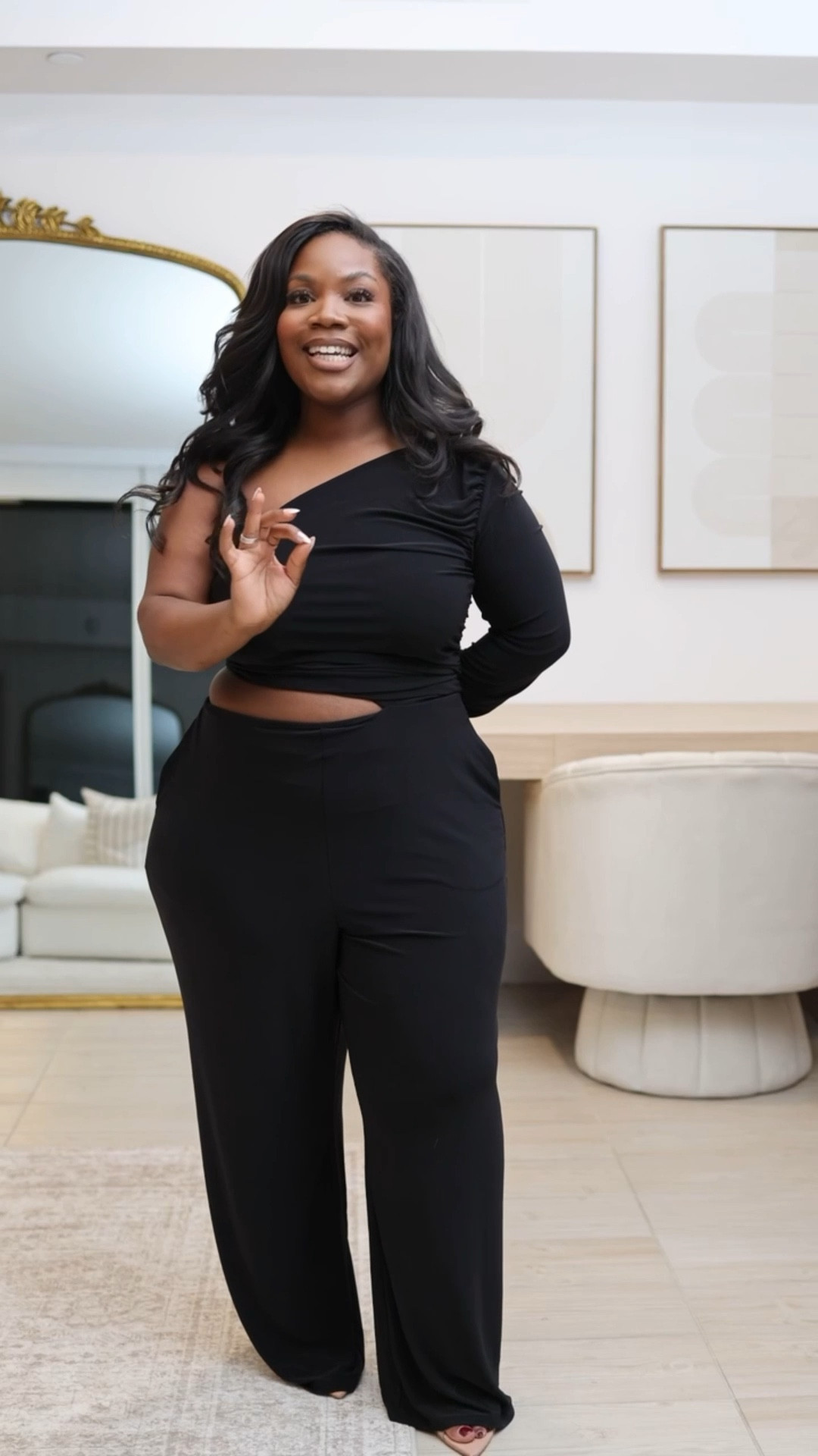 This jumpsuit is TEAAAAA 🤏🏾 

It’s also on sale!

Express is 25-70% off 🙌🏾

#LTKSaleAlert #LTKPetite #LTKMidsize