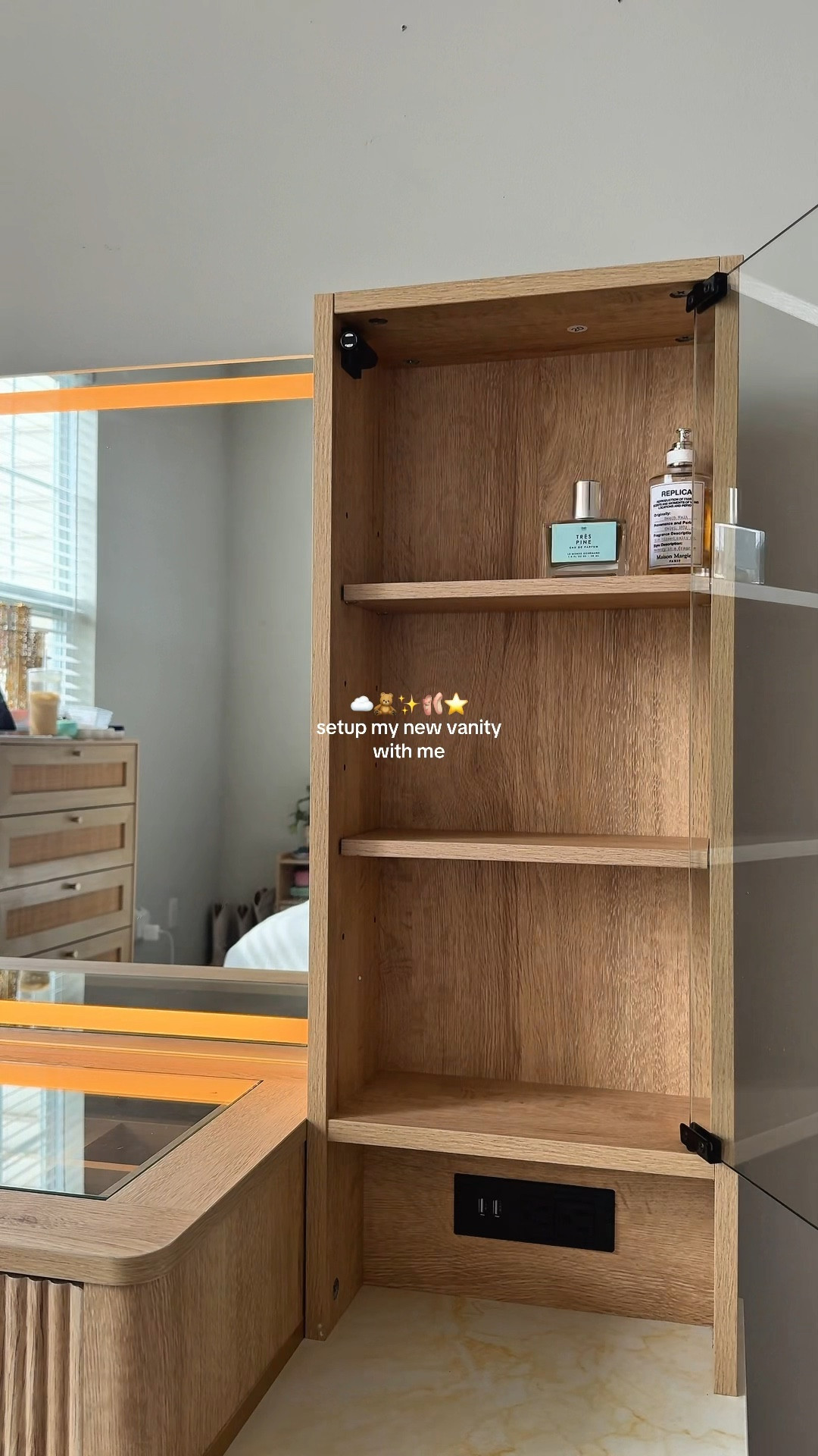 finally caved and got the viral amazon vanity 🤭✨ 