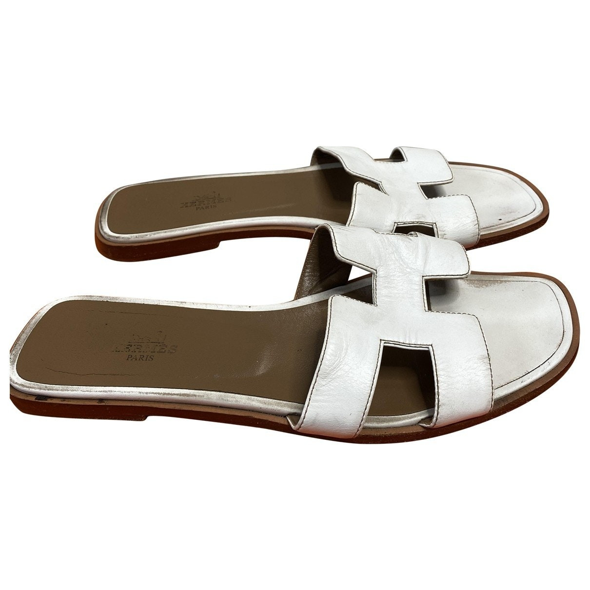 Hermès Oran White Leather Sandals for Women 38.5 EU | Vestiaire Collective (Global)