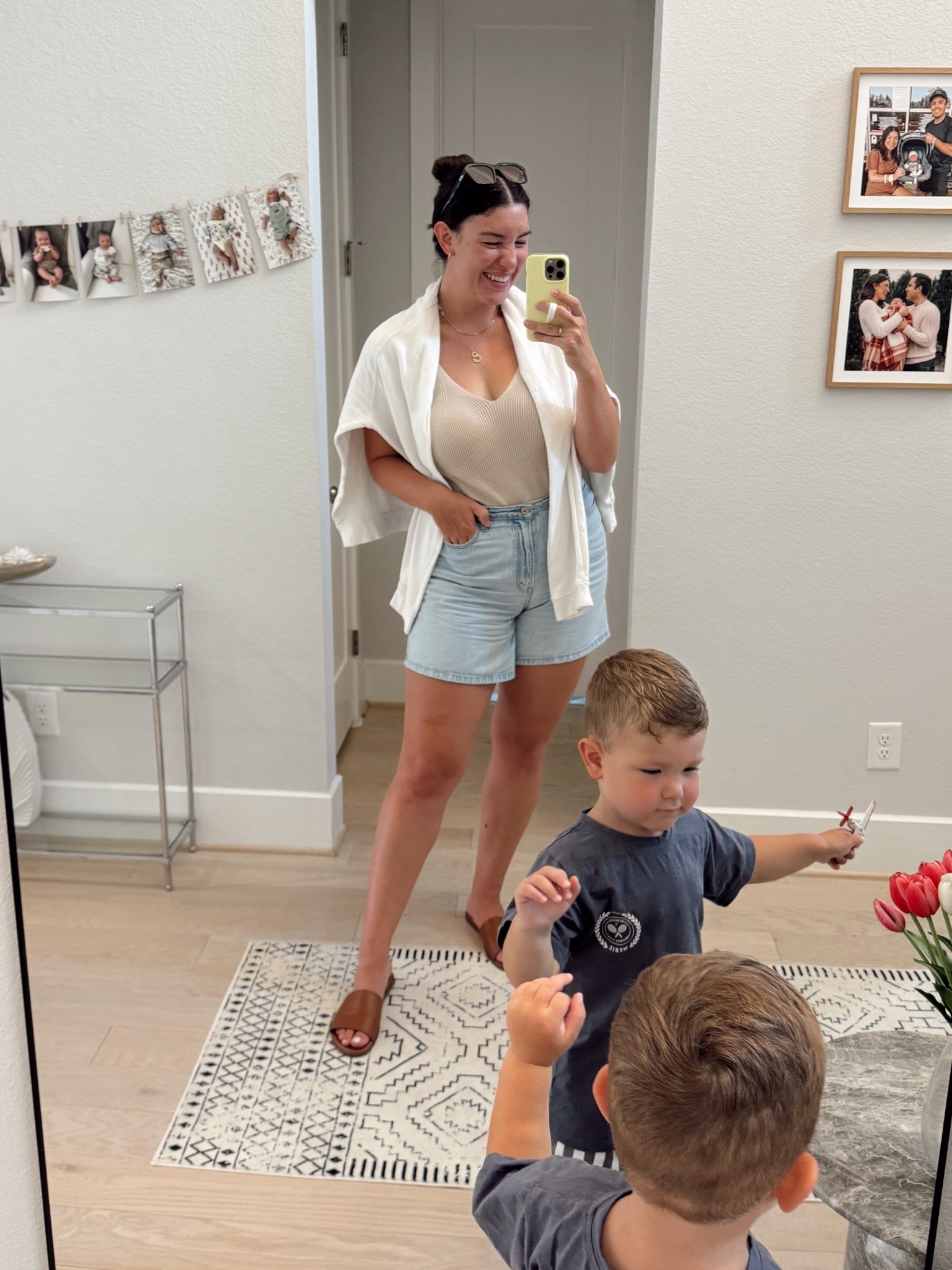 Casual everyday ootd (featuring my toddler who loves planes🤣)

Midsize outfits, curvy fashion, casual ootd, favorite denim, summer fashion

#LTKFindsUnder100 #LTKMidsize #LTKPlusSize