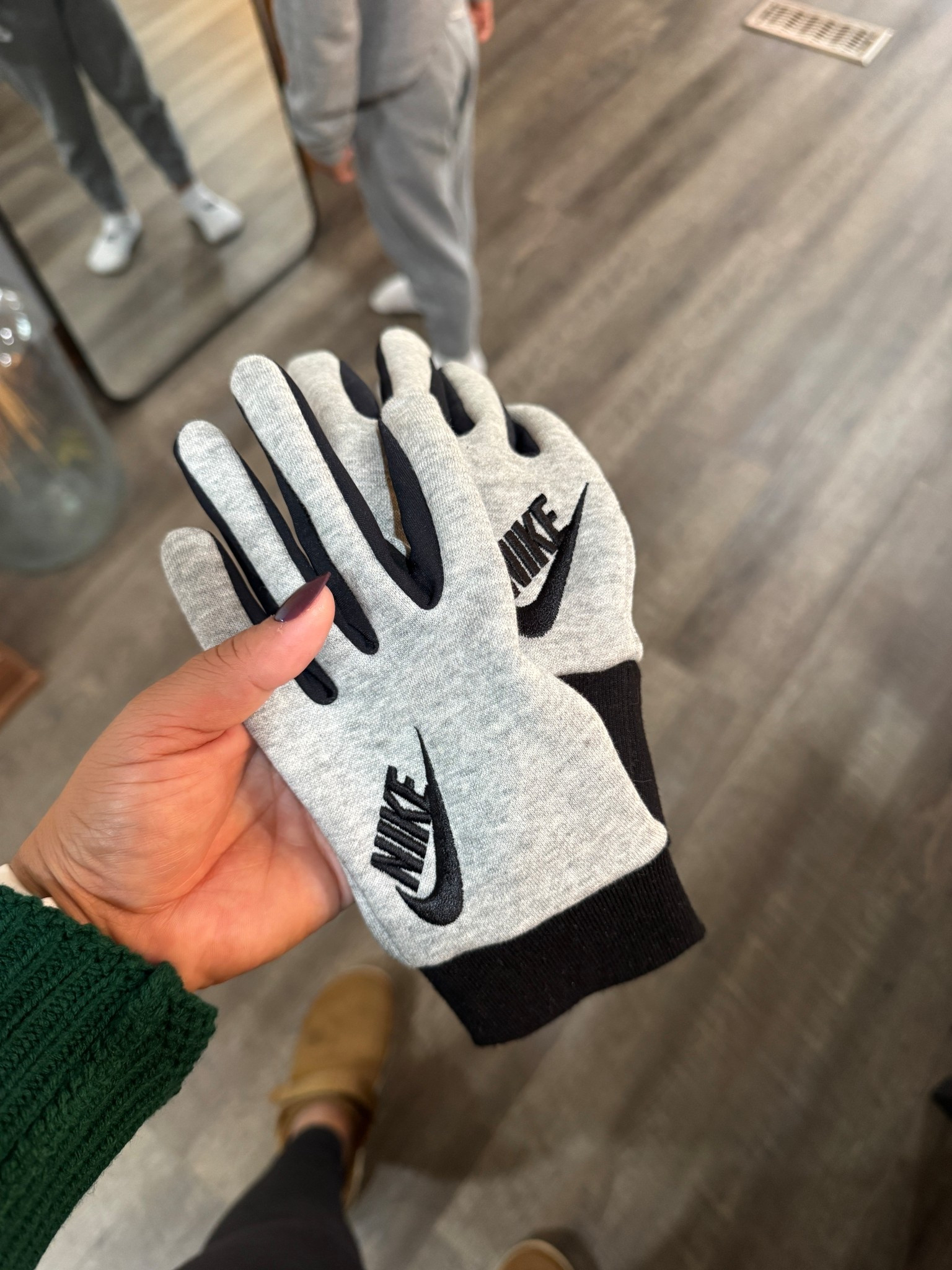 I just really love a good pair of gloves for driving in the winter. I am who I am. And these have the smartphone finger tip. 👍🏽 📱 

#LTKSeasonal #LTKSaleAlert