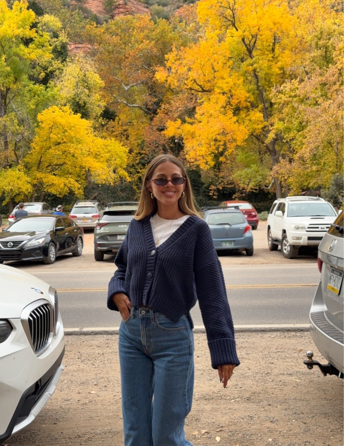 October outfit!
Fav Abercrombie jeans + cardi
Boots are older from bootbarn