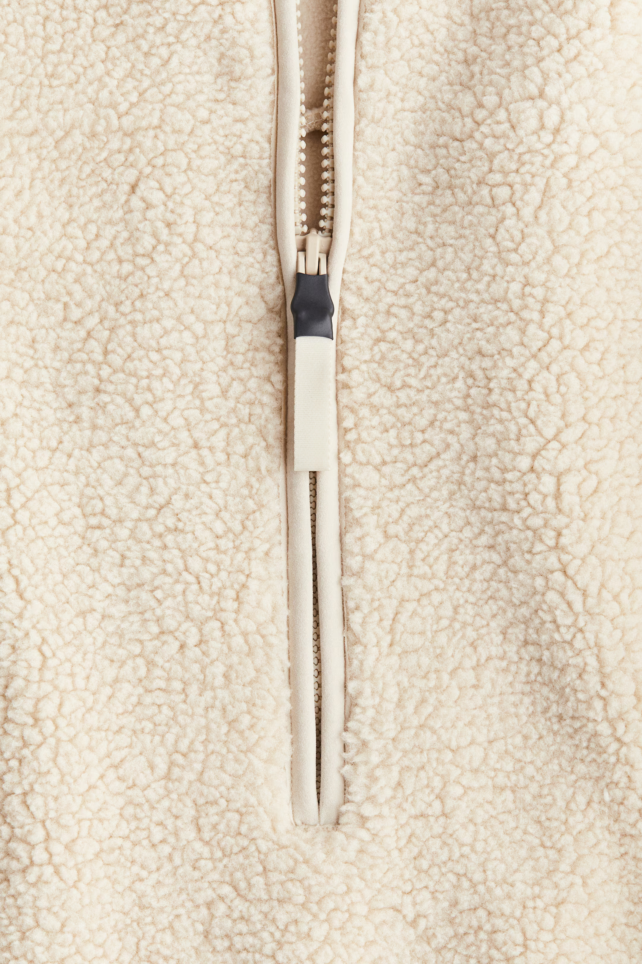 Teddy sports top - Beige - Ladies | H&M GB | H&M (UK, MY, IN, SG, PH, TW, HK)