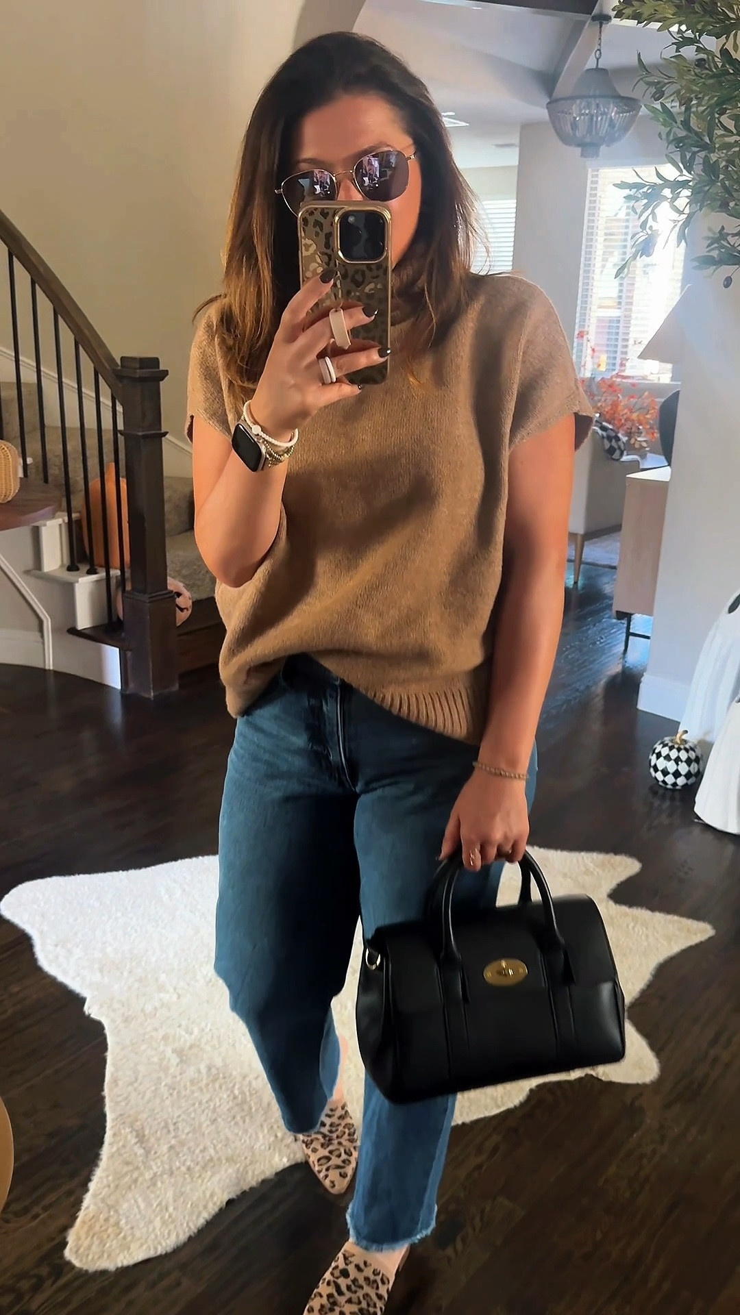 Proof that the handbag can change the whole outfit!! Which is your fave?? The burgundy Parisa Wang bag, the Strathberry bag, the Coach Empire bag, the Mulberry bag?? I can’t choose! 

#LTKItBag #LTKStyleTip #LTKWorkwear