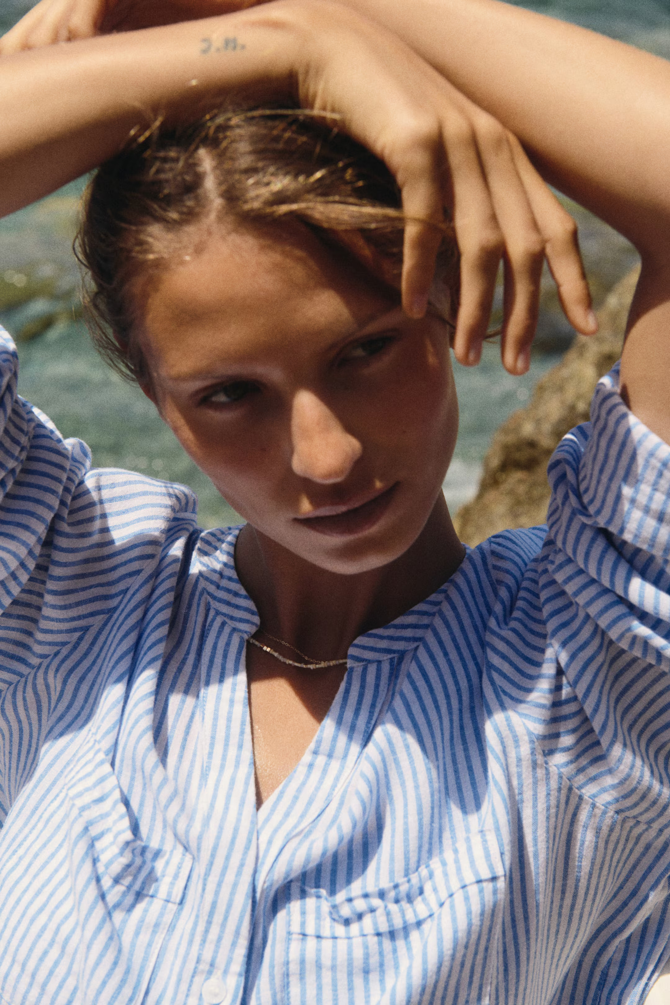 Linen-blend shirt - White/Blue striped - Ladies | H&M GB | H&M (UK, MY, IN, SG, PH, TW, HK)