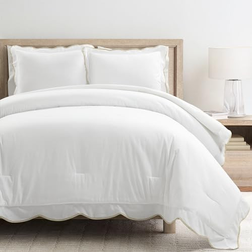 Lush Decor Coastal Chic Scalloped Edge Comforter Set, 3 Piece Set Full/Queen, Neutral & White - Queen Bedding Set - White Comforter Queen - Coastal Decor | Amazon (US)