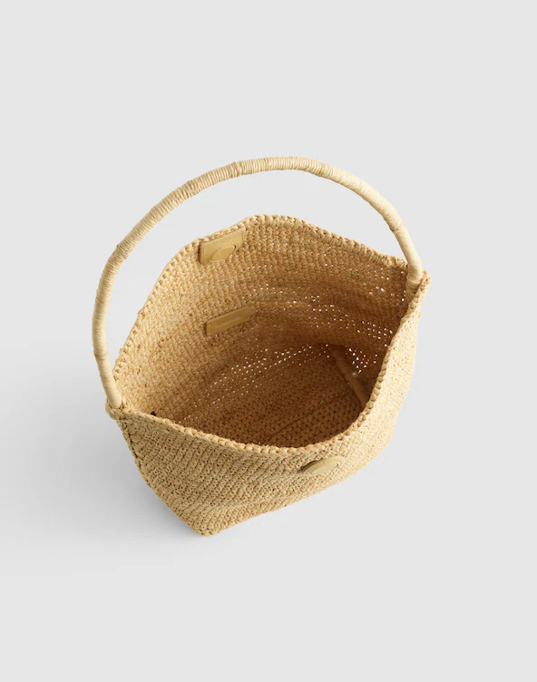 The Signature Woven Shoulder Bag in Raffia | Madewell