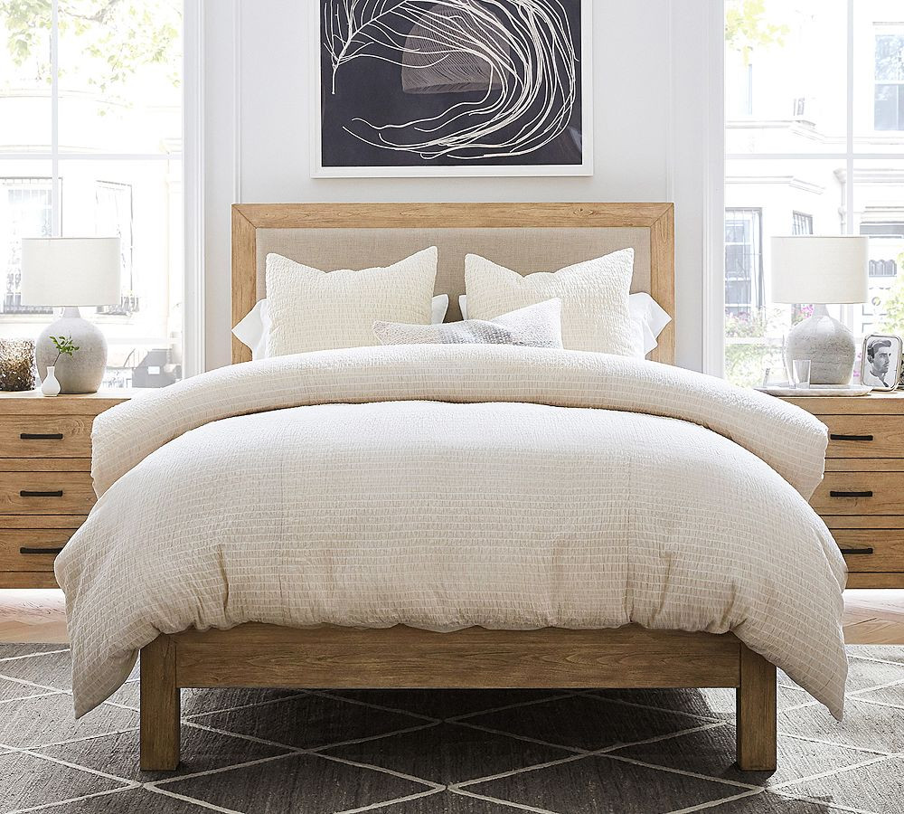 Linwood Platform Bed | Pottery Barn (US)