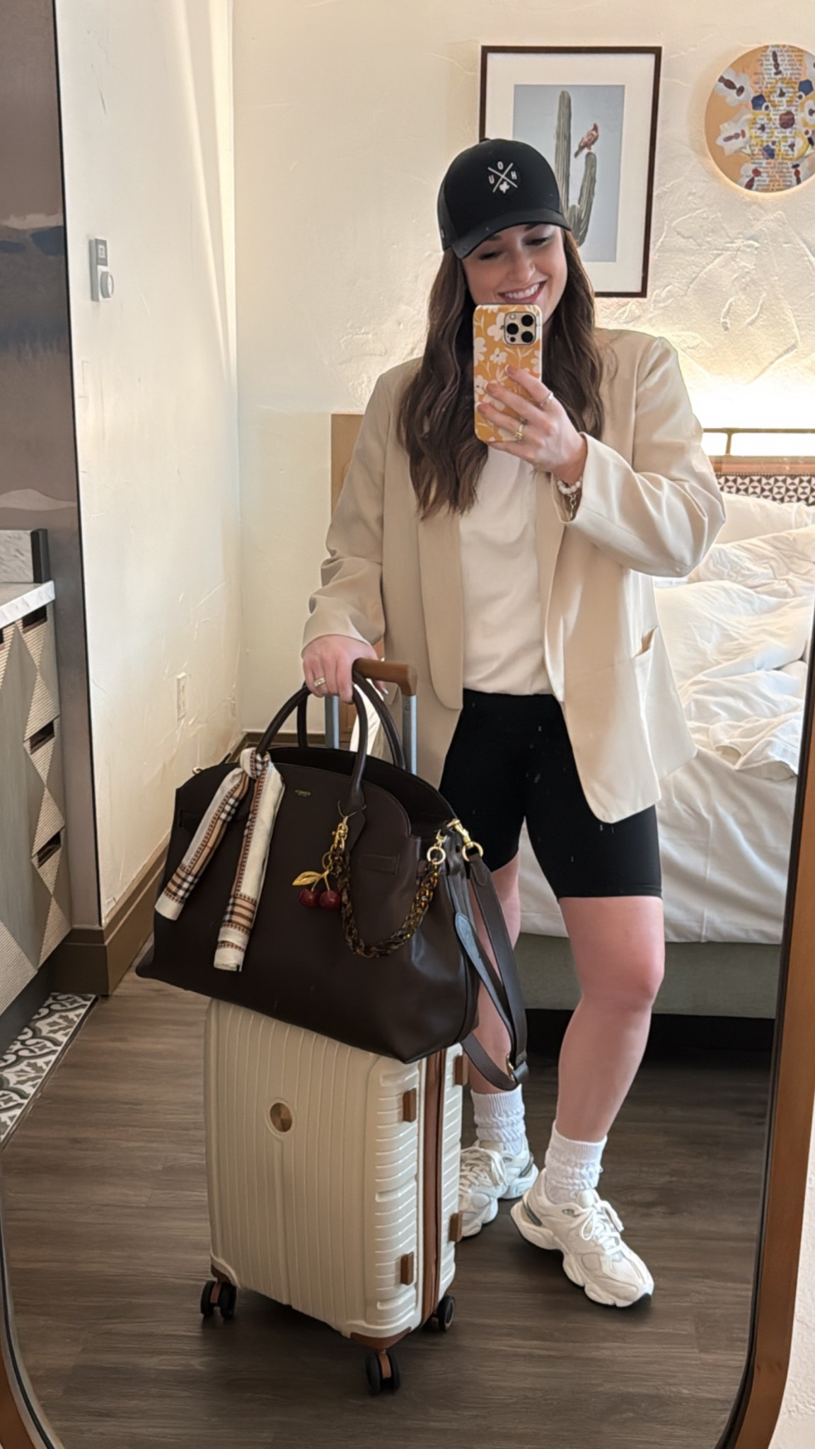 On our way to the airport and headed home! Sharing my chic and comfortable travel outfit! 

#LTKStyleTip #LTKMidsize #LTKTravel