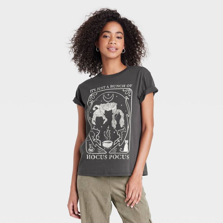Women's Disney Hocus Pocus Short Sleeve Graphic T-Shirt - Slate Black | Target