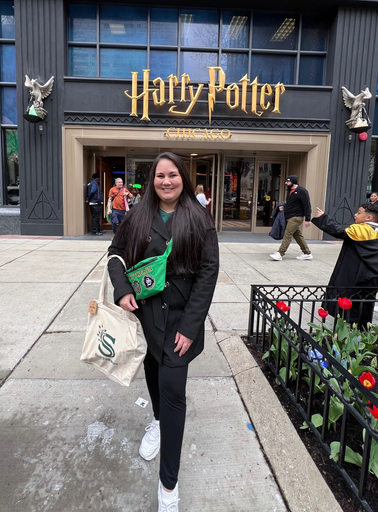 Chicago's new Harry Potter Store! 💚 #harrypotter #chicago

#LTKMidsize #LTKFindsUnder50 #LTKActive