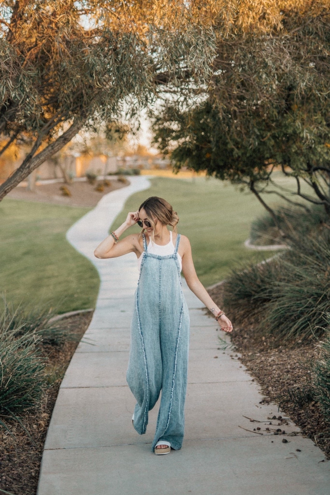 Code LEAHDRYER for 20% off!
Denim overalls | Denim jumpsuit! This is for my tall girls, I’m 5’6 and wearing a small. They are longer in the legs, but wearing platforms solved it for me. You could always hem them too if desired. 



#LTKTall #LTKStyleTip #LTKSaleAlert
