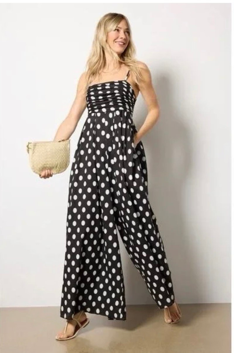 A $308 jumpsuit by Hutch for $39.99… yes please.

This polka dot piece is one of those effortless outfits you can dress up or down.

Add a blazer, cardigan, or denim jacket and you’re set from spring into summer. @TJ Maxx 