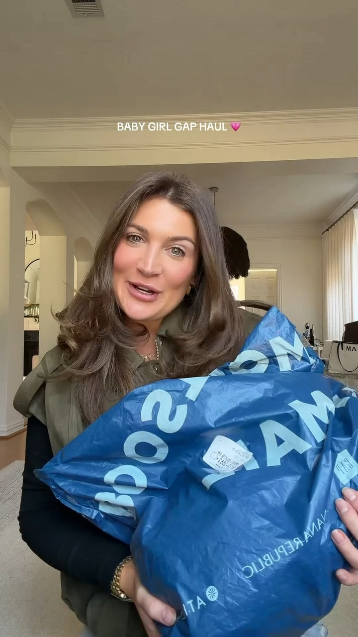 Baby girl GAP haul!! Love these sweet little winter finds!

GAP baby, baby outfits, baby girl clothes, baby girl outfit



#LTKmomlife #LTKFindsUnder100 #LTKBaby