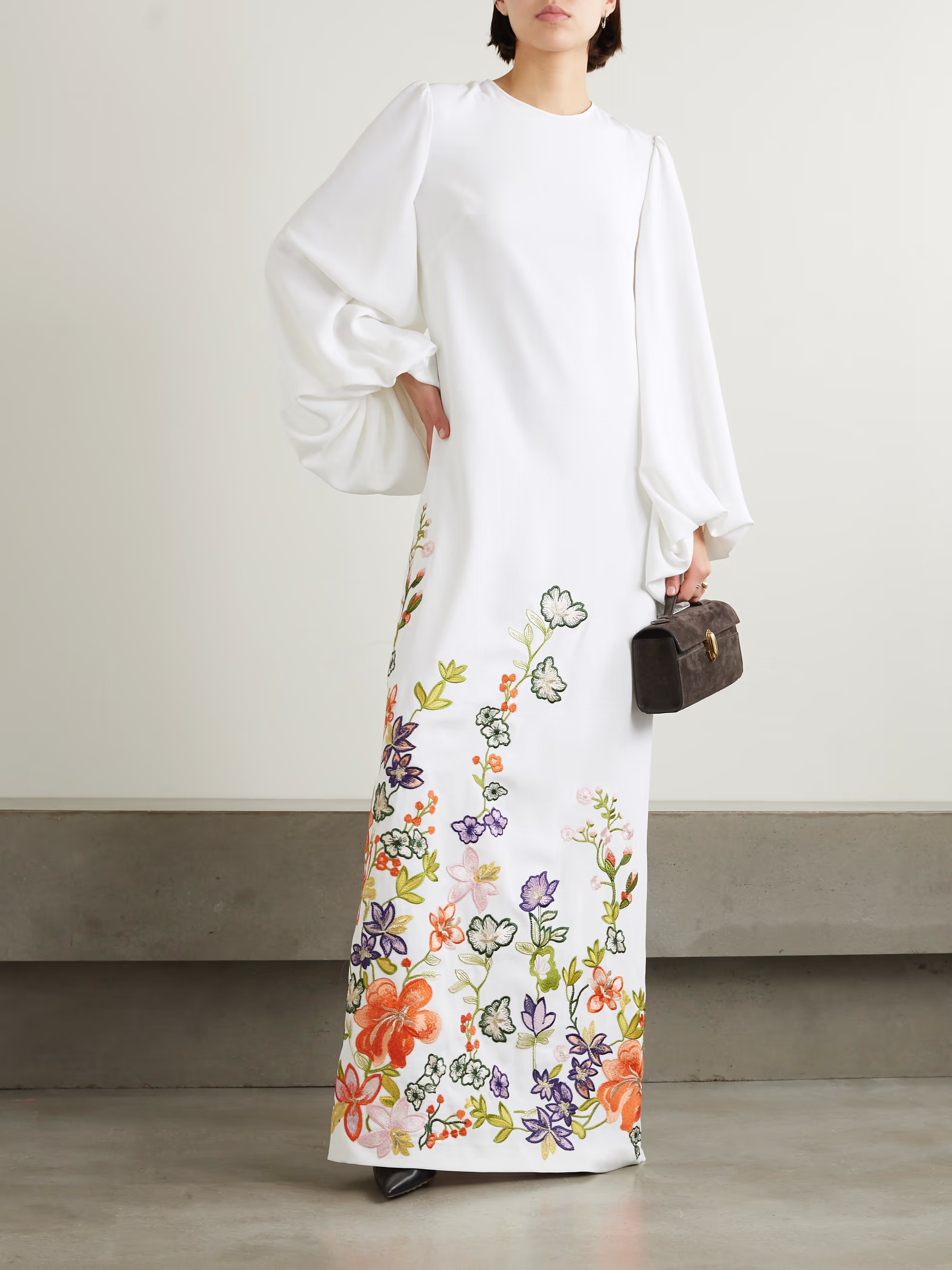 Zinnia Robe aus Crêpe mit Stickereien | NET-A-PORTER (UK & EU)