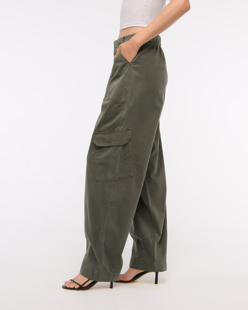Women's Mid Rise Barrel Cargo Pant | Women's Clearance | Abercrombie.com | Abercrombie & Fitch (US)