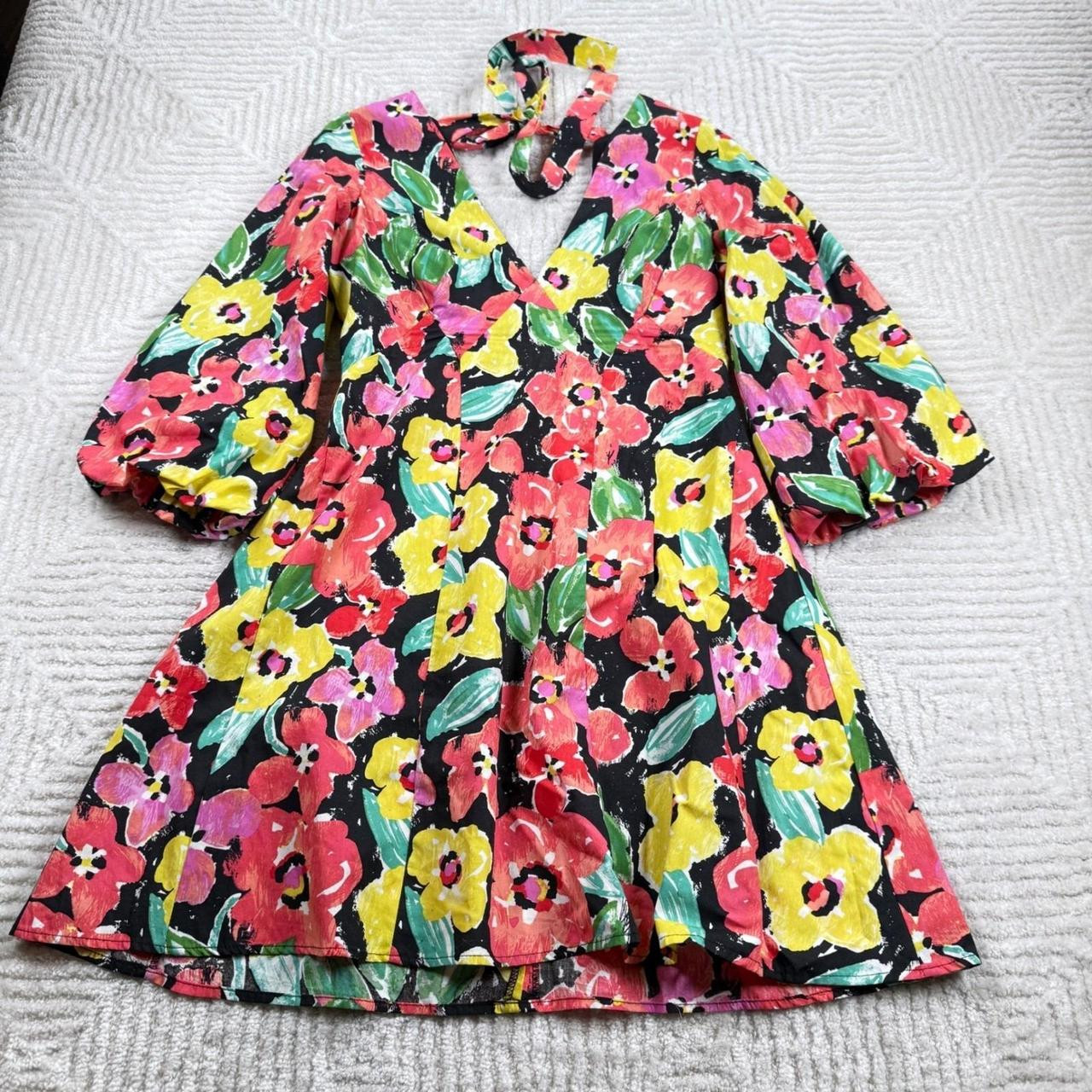 Gianni Bini Floral Puff Sleeve Mini Dress V... | Depop | Depop US