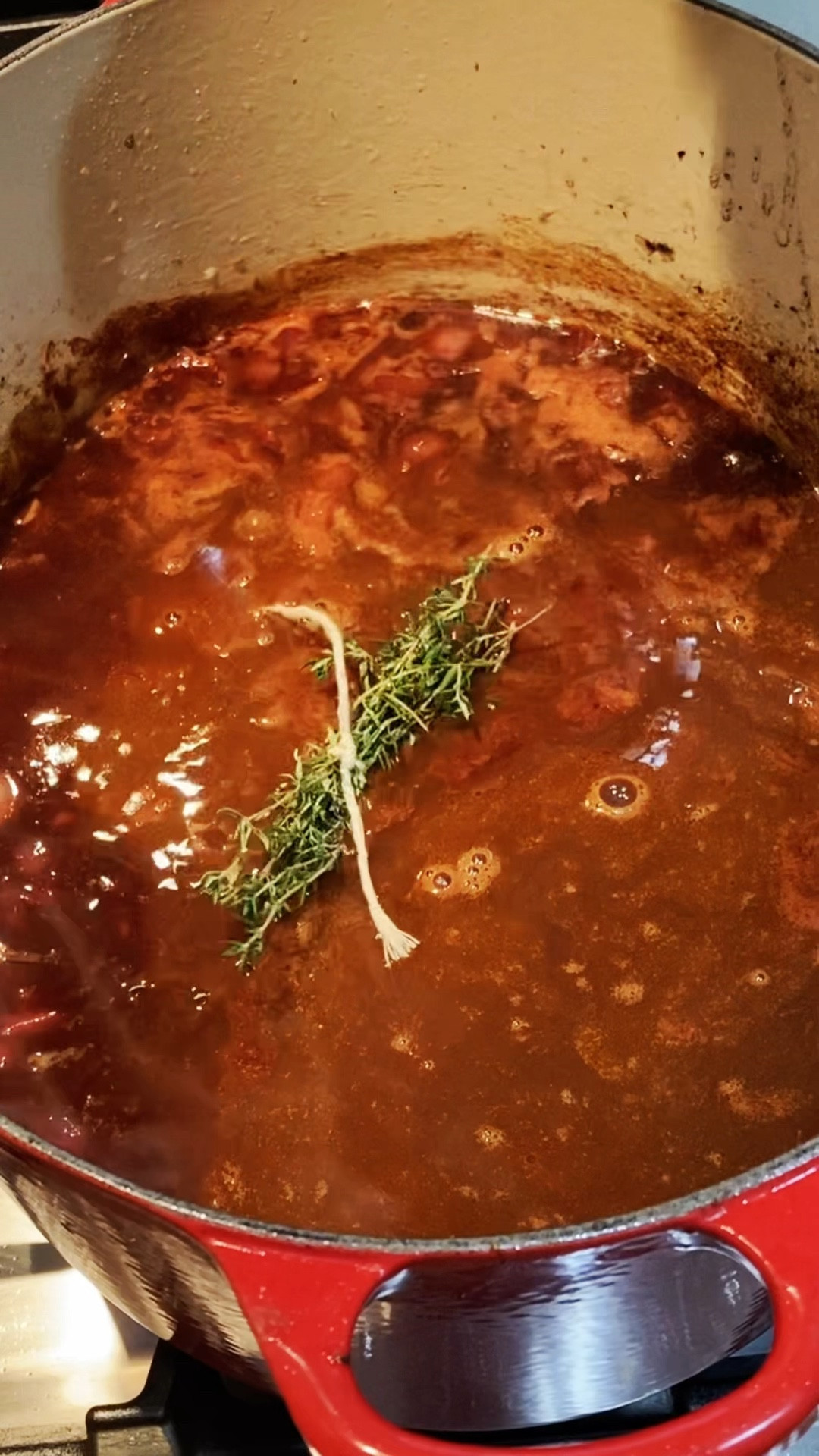 Our favorite chili recipe is perfectly made in our Le Creuset Cast Iron Dutch Oven 

#dutchoven #lecreuset #cookware #chilirecipe 

#LTKSeasonal #LTKHome #LTKGiftGuide