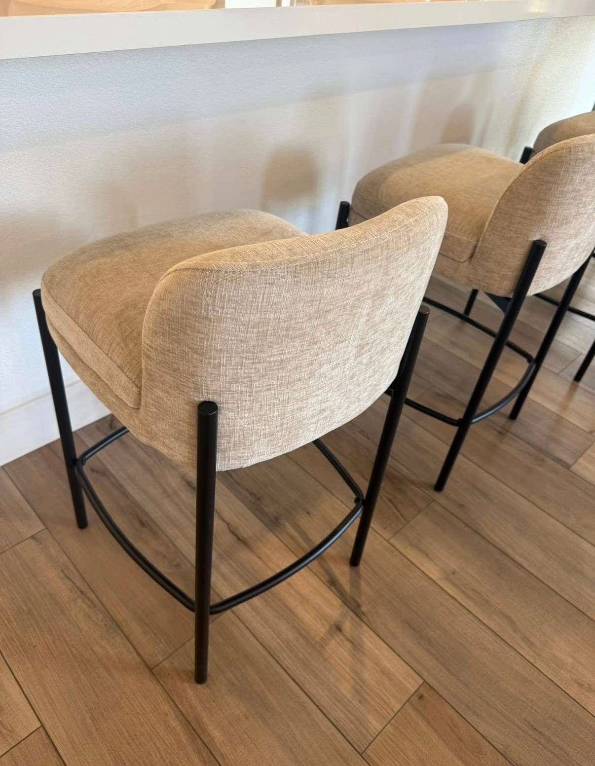 ✨ Grab my most-loved counter chairs — now 52–76% off
The price drops depend on the color you choose, but every option is such a deal right now.

I rounded up the best furniture deals available today—don’t miss these savings!🤍

#FurnitureDeals #HomeStyleForLess #CounterChairs #BudgetHomeDecor #SaleFinds #LookForLess #KitchenStyle #AffordableFurniture #HomeFavorites

#LTKHome #LTKSaleAlert #LTKStyleTip