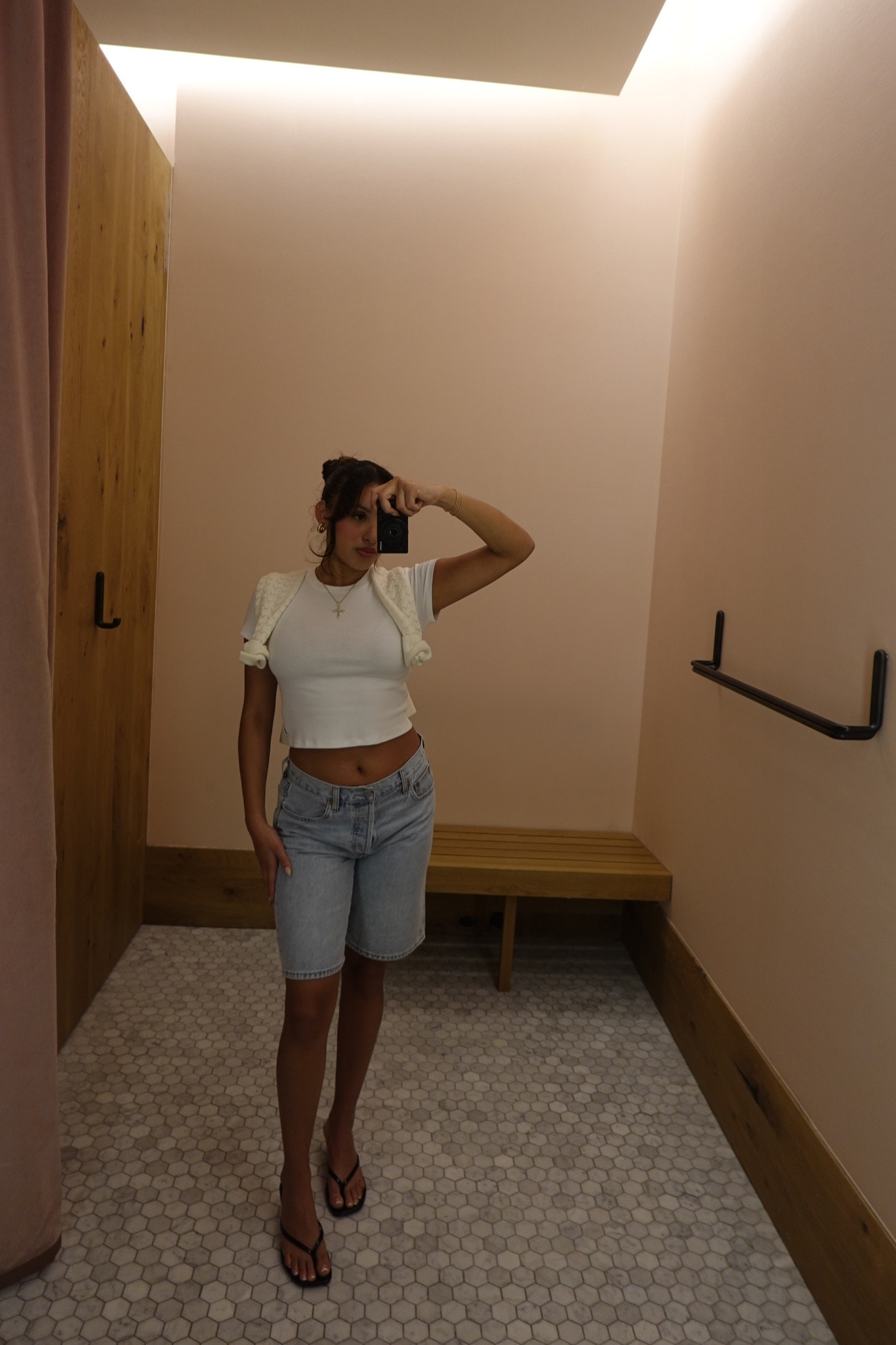 styling denim at aritzia


#LTKworkwear #LTKtravel #LTKstyletip