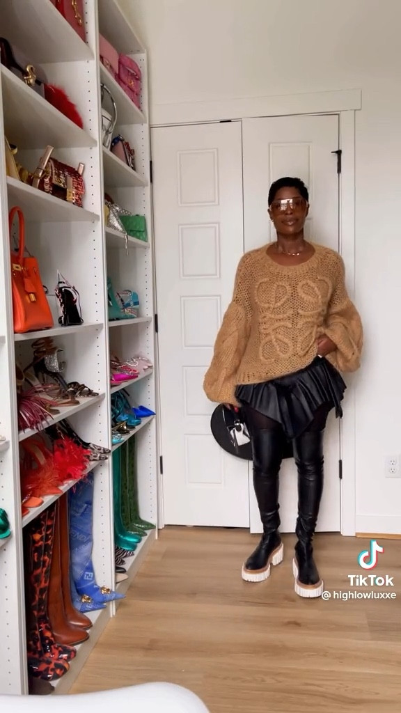 #OOTD #sweaterweather #leathershorts

#LTKstyletip #LTKSeasonal #LTKfit