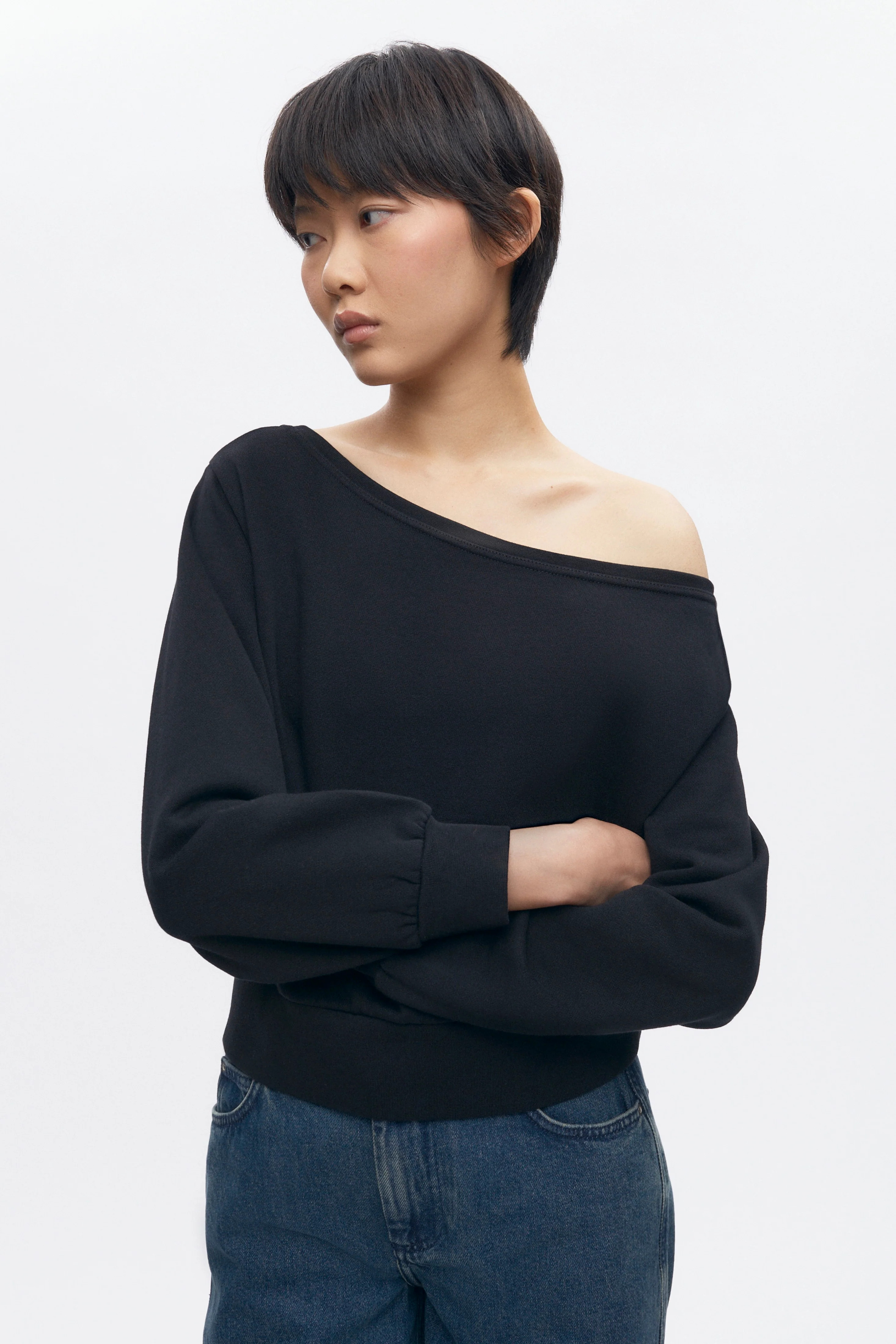 Women's Off Shoulder Sweatshirt | Kotn