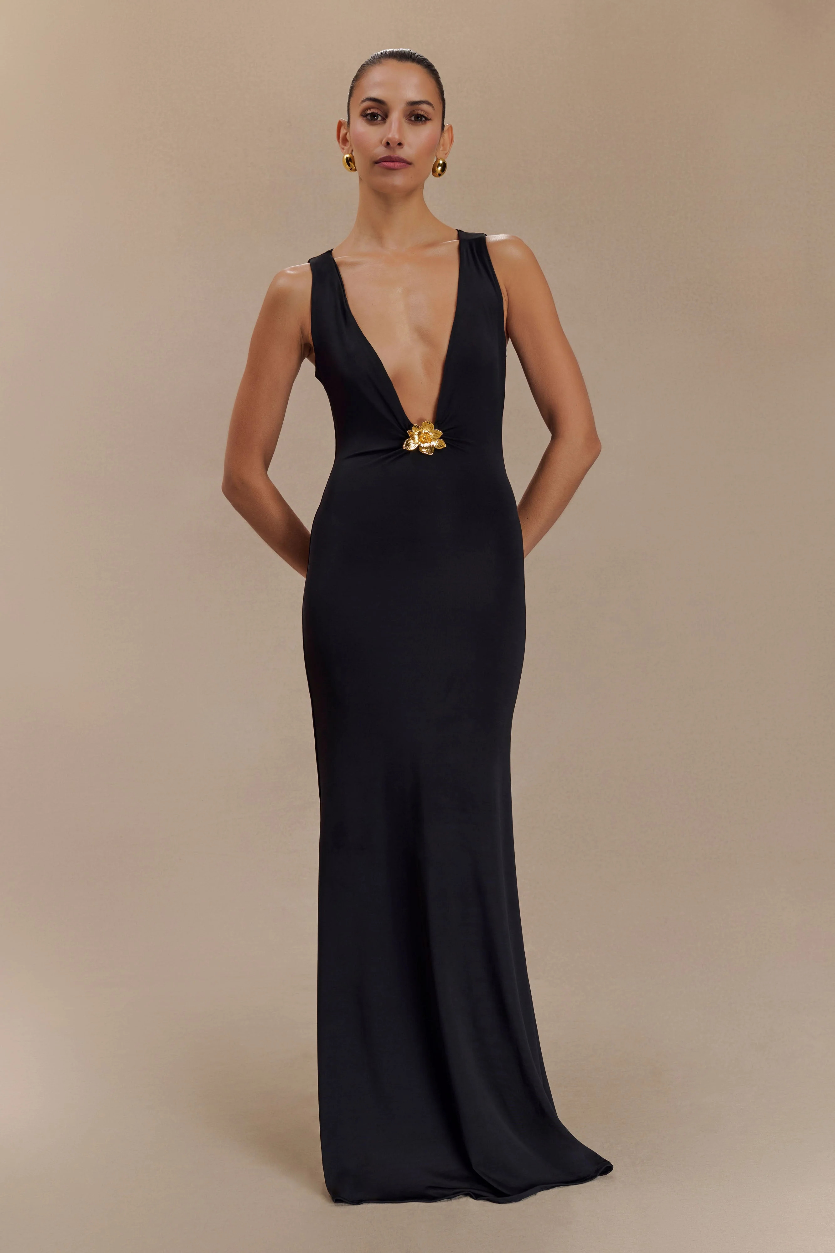 Beck Plunge Maxi Dress With Floral Hardware - Black | Meshki UK