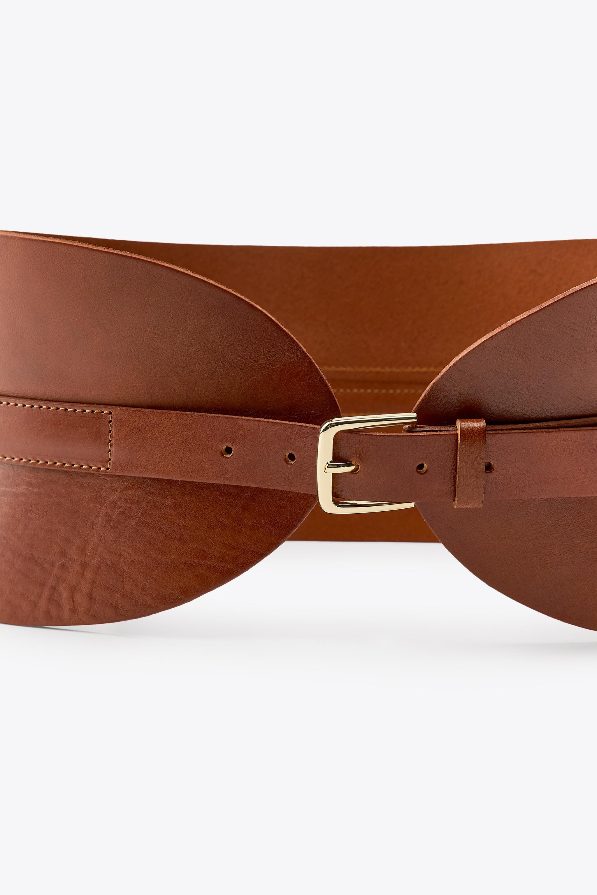 Sash belt made of leather with a width of 6.1 inches (15.5 cm). Squared metal buckle. | Zara US