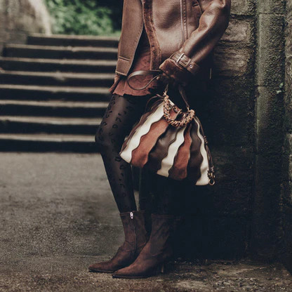 Arya Boots Dk Brown Stella Suede | DolceVita.com