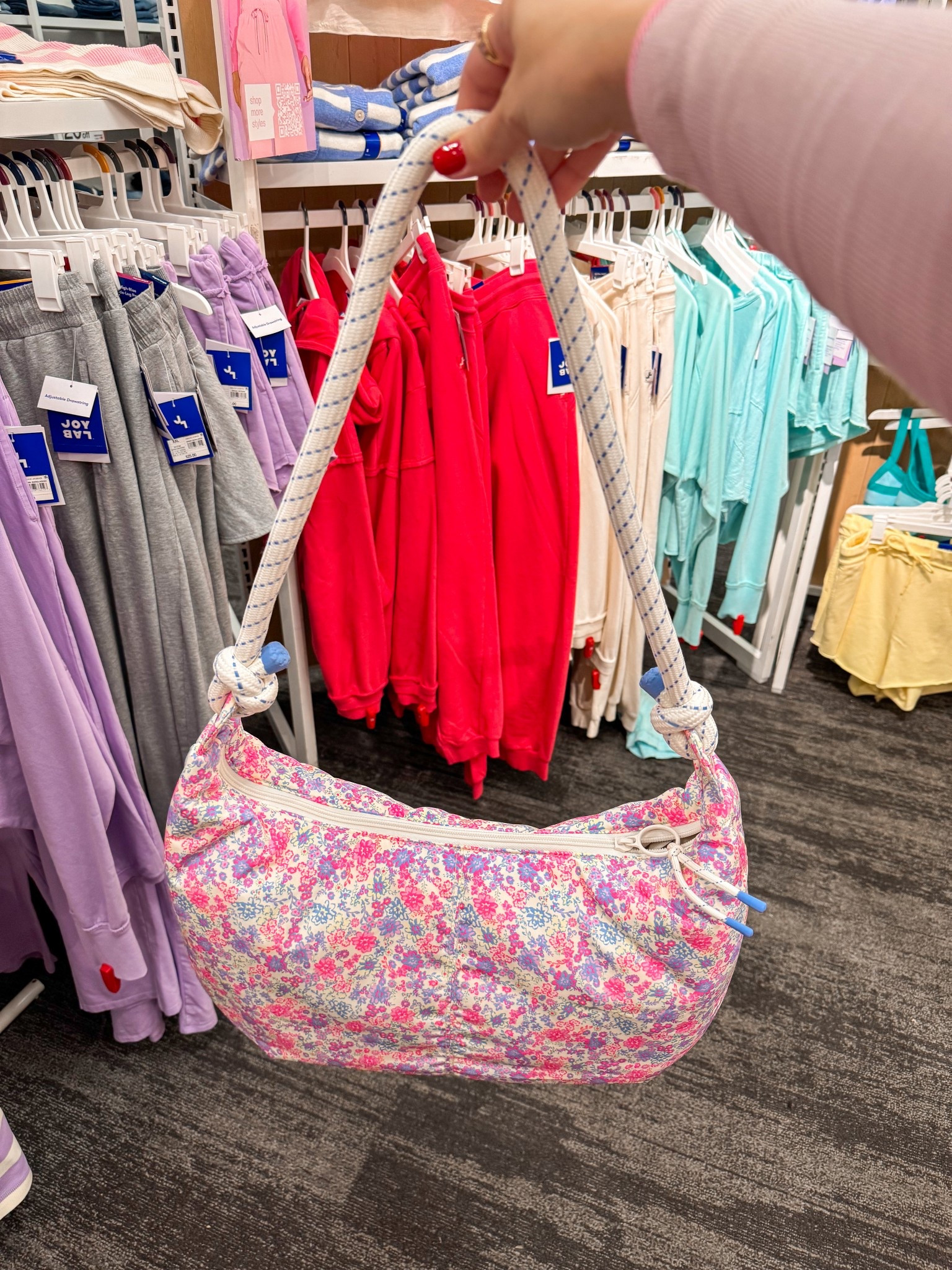 New target bag
Gift idea 

#LTKGiftGuide #LTKFindsUnder100 #LTKFindsUnder50