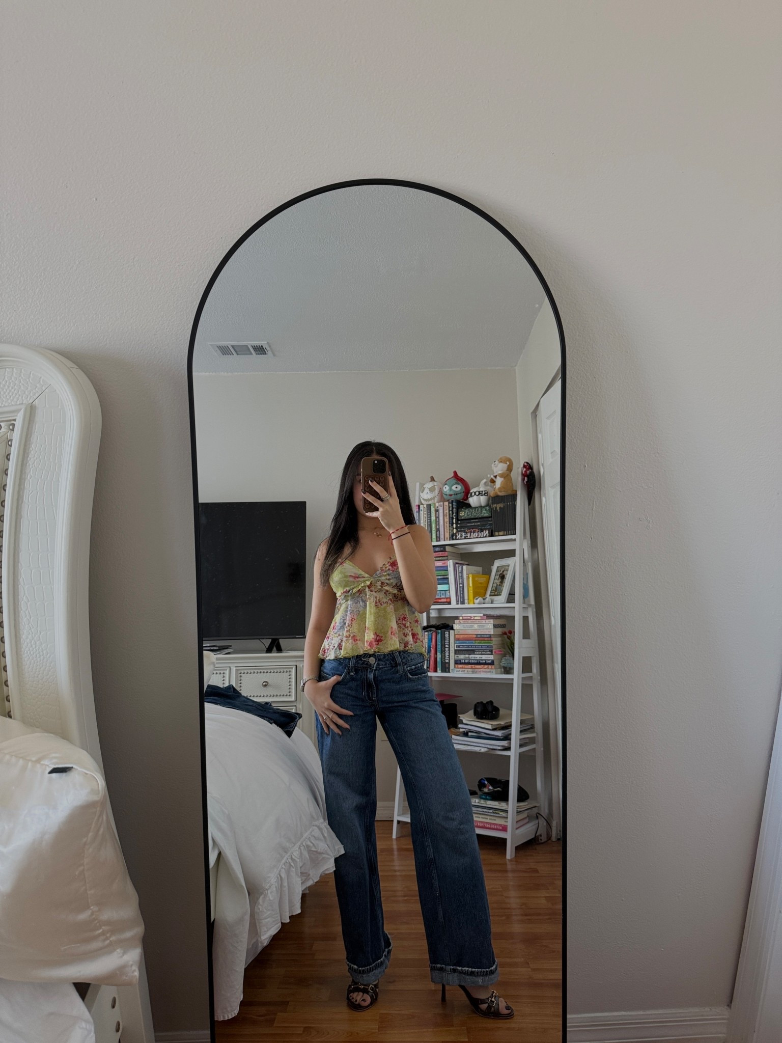 cute/simple dinner outfit ✨🤍

#LTKPetite #LTKStyleTip #LTKFindsUnder100