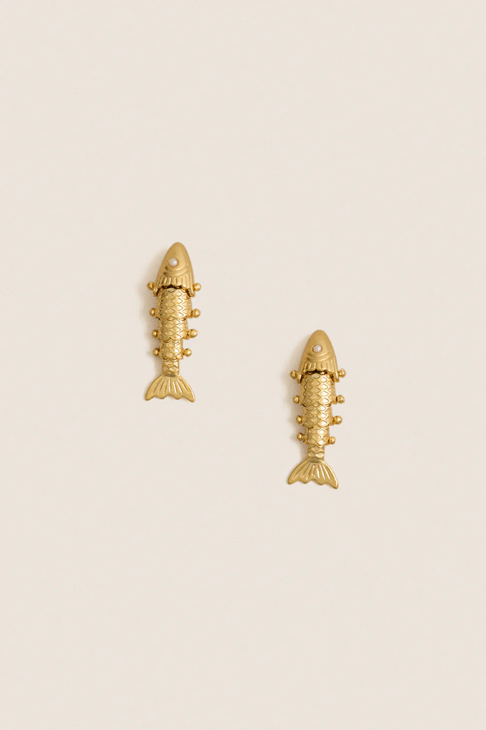 Gold Anchovy Earrings | Tuckernuck (US)