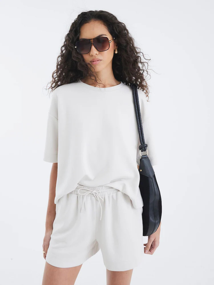 Buy River Island Cream Premium Boxy T-Shirt from Next Belgium | Next EU