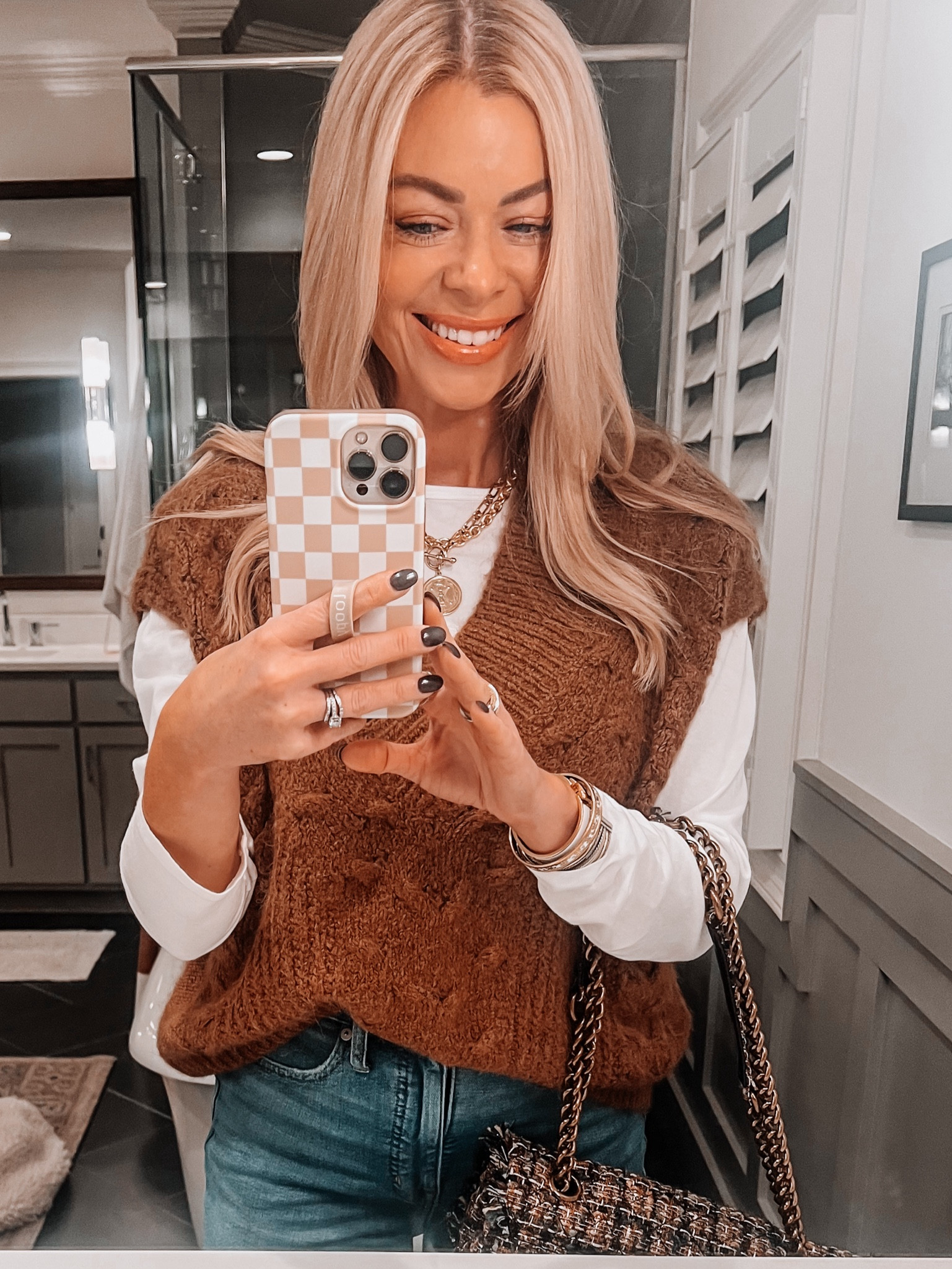 Anyone over sweater season yet?!



#LTKFindsUnder100 #LTKOver40 #LTKSeasonal