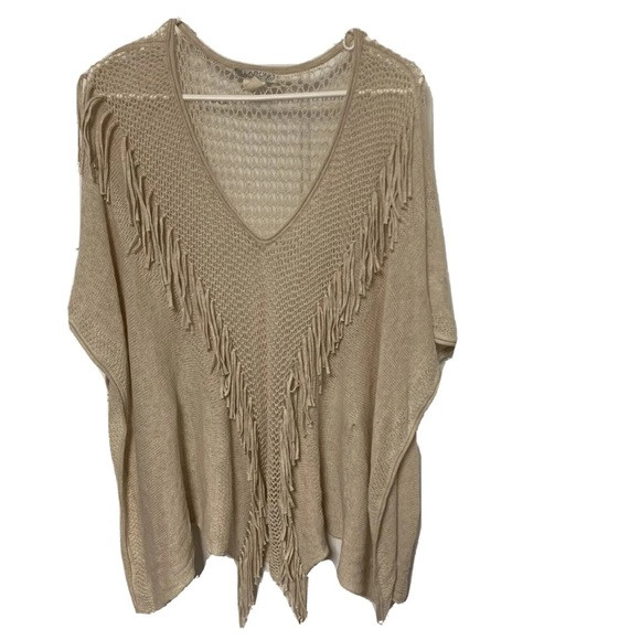 BILLABONG fringe Boho Crochet Sweater Poncho Sz M | Poshmark