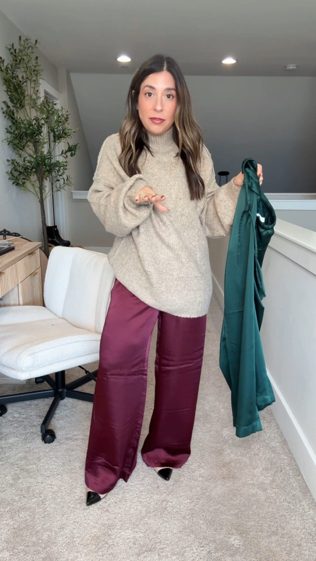 Loft satin pants
I prefer the regular inseam on these with heels 
In the size small 

#LTKHoliday #LTKFindsUnder50 #LTKPetite