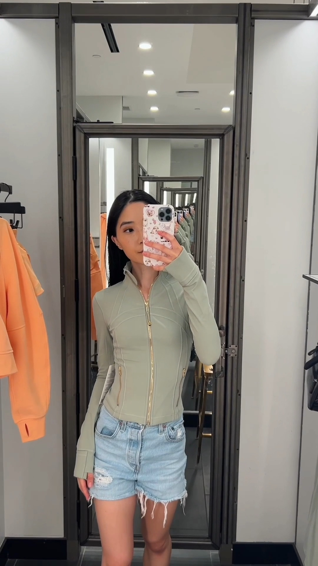 Lululemon items in fog green!😍💚

#lululemon #workout #gym #fitness #active #activewear #pilates #workoutclothes 

#LTKActive #LTKTravel #LTKStyleTip