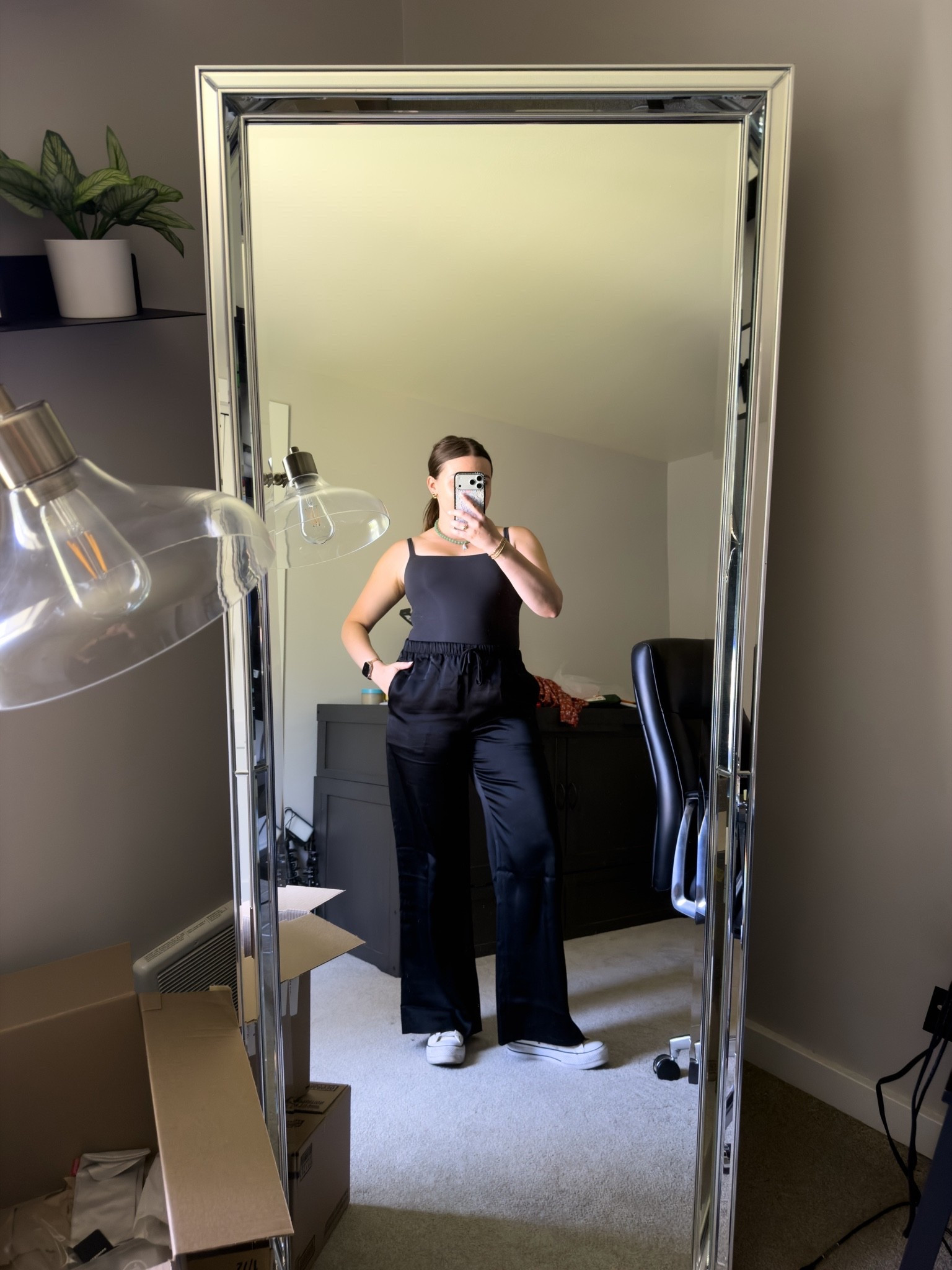 Same look as before but with a sneaker instead of a heel. This was perfect for shooting a wedding plus I added my fave statement fish necklace 🐟

#LTKootd #LTKMidsize #LTKWorkwear