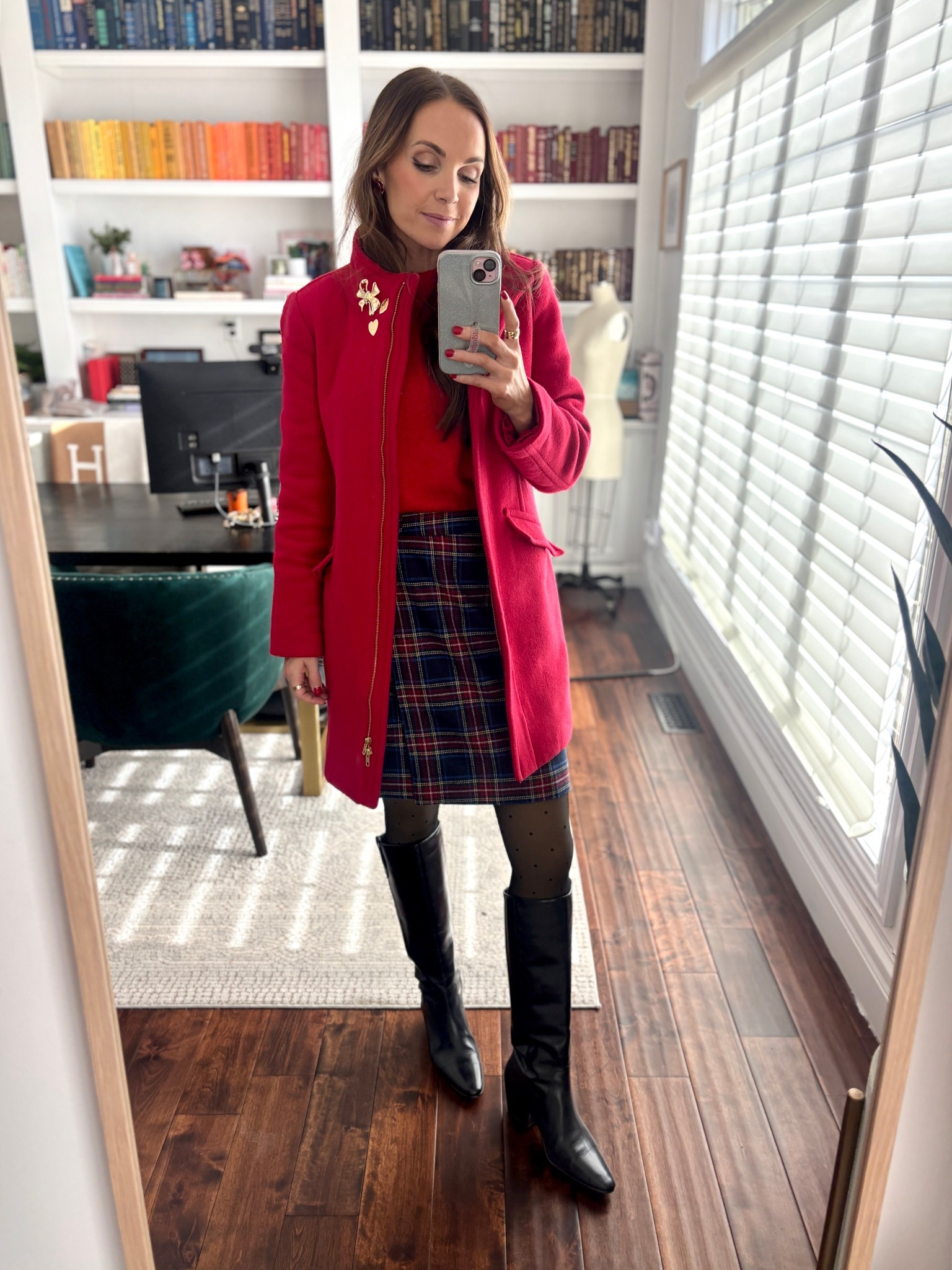 December sunday best ♥️ these fleece lined tights are perfect for a freezing day, and I’ve gotten so much use out of this skirt this season!