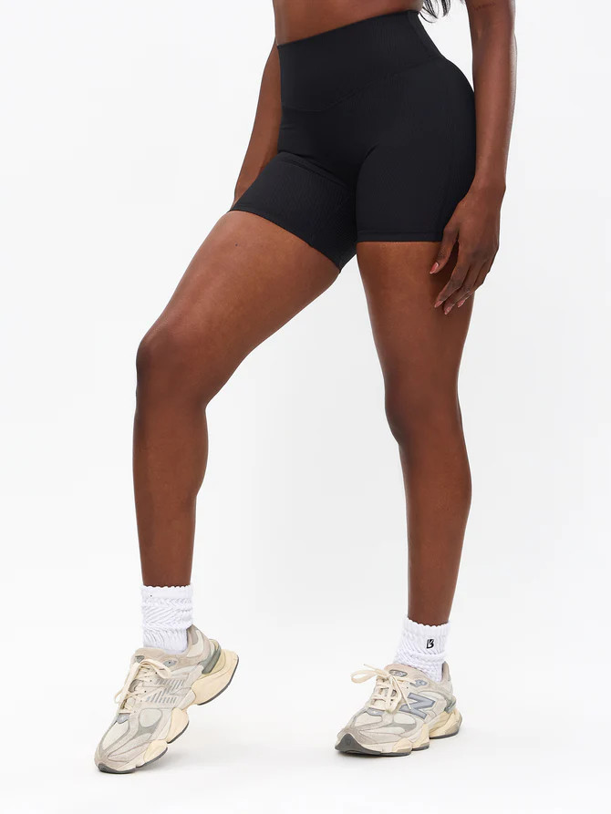 Material Girl Ribbed Short 6" - Onyx Black | Buffbunny